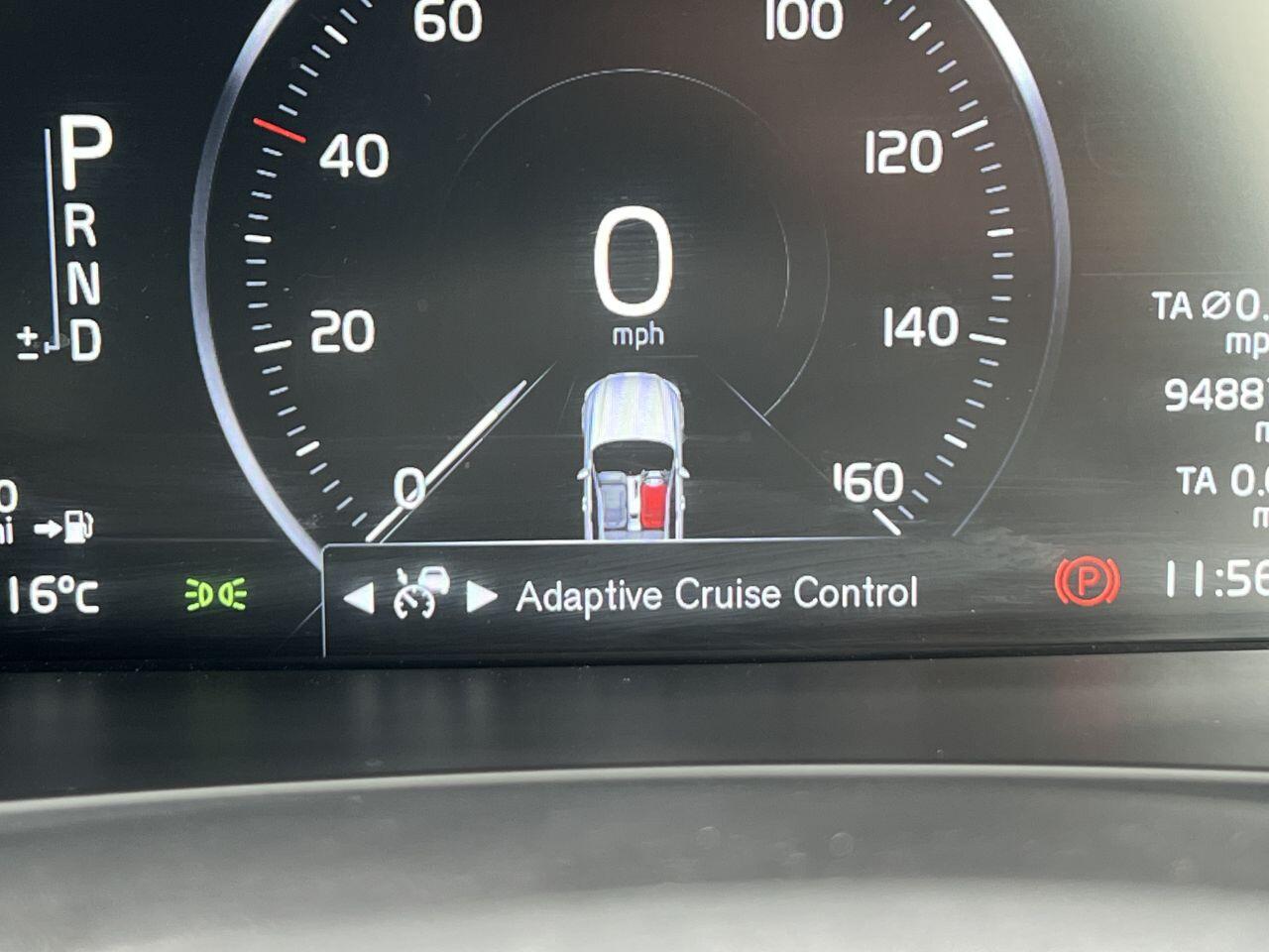 Volvo V90 Cross Country view 59