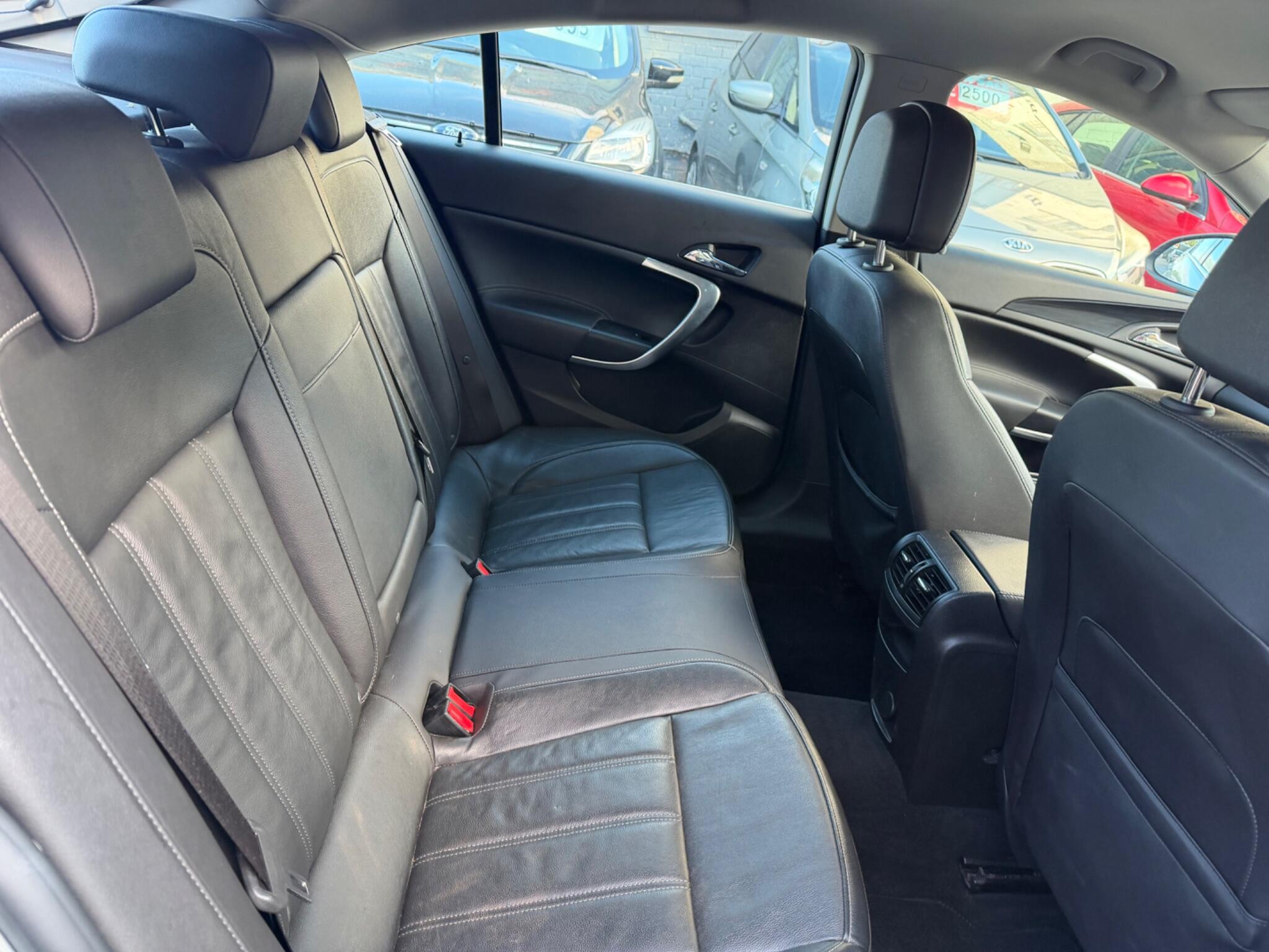Vauxhall Insignia view 35