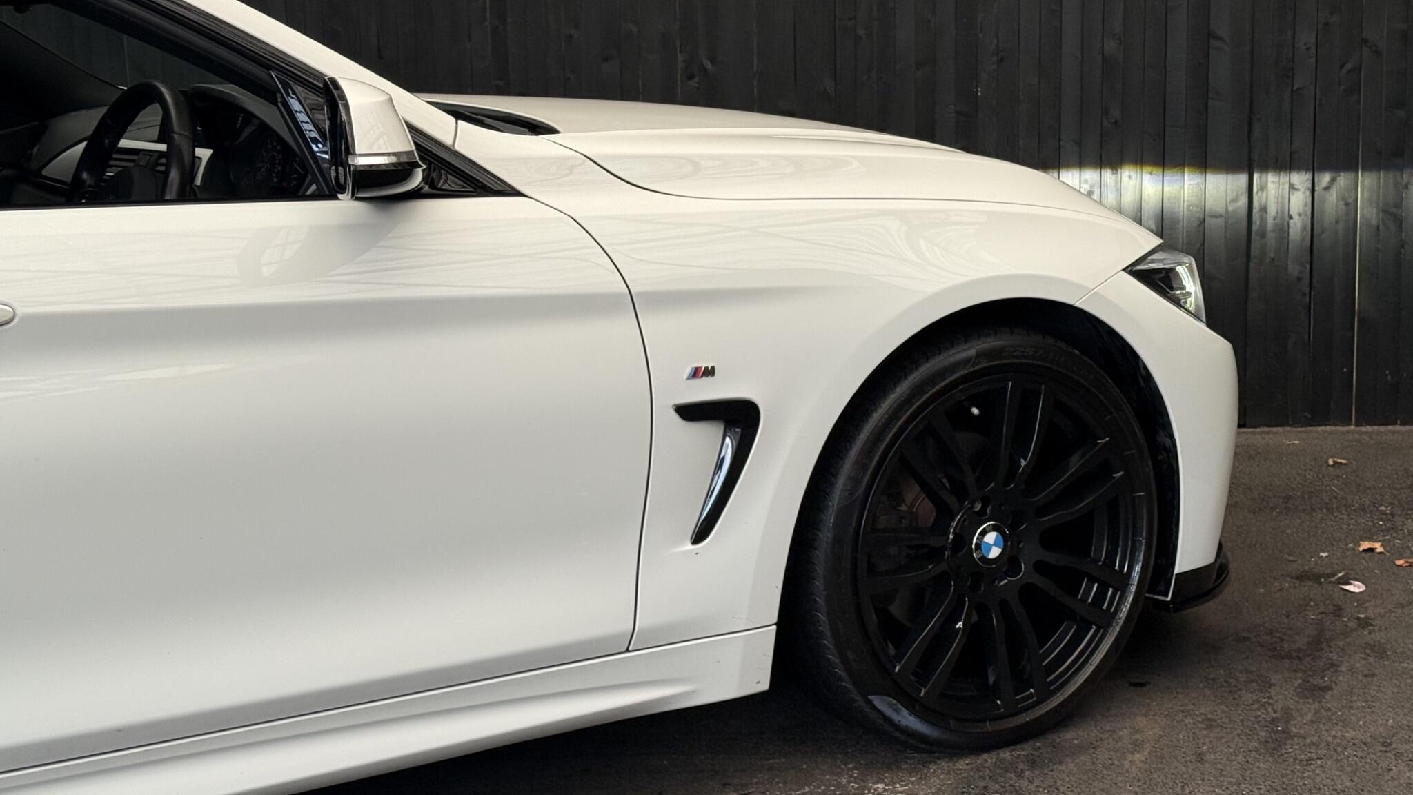BMW 4 Series view 16
