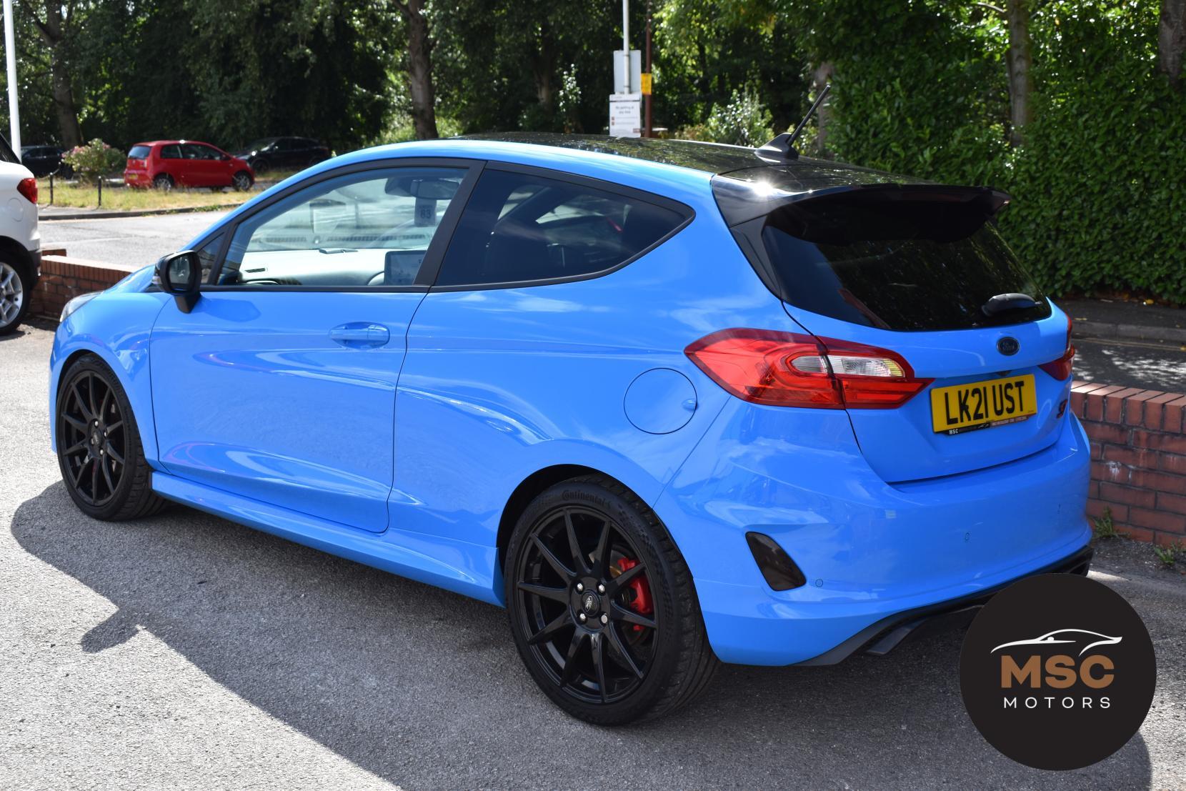 Ford Fiesta view 11