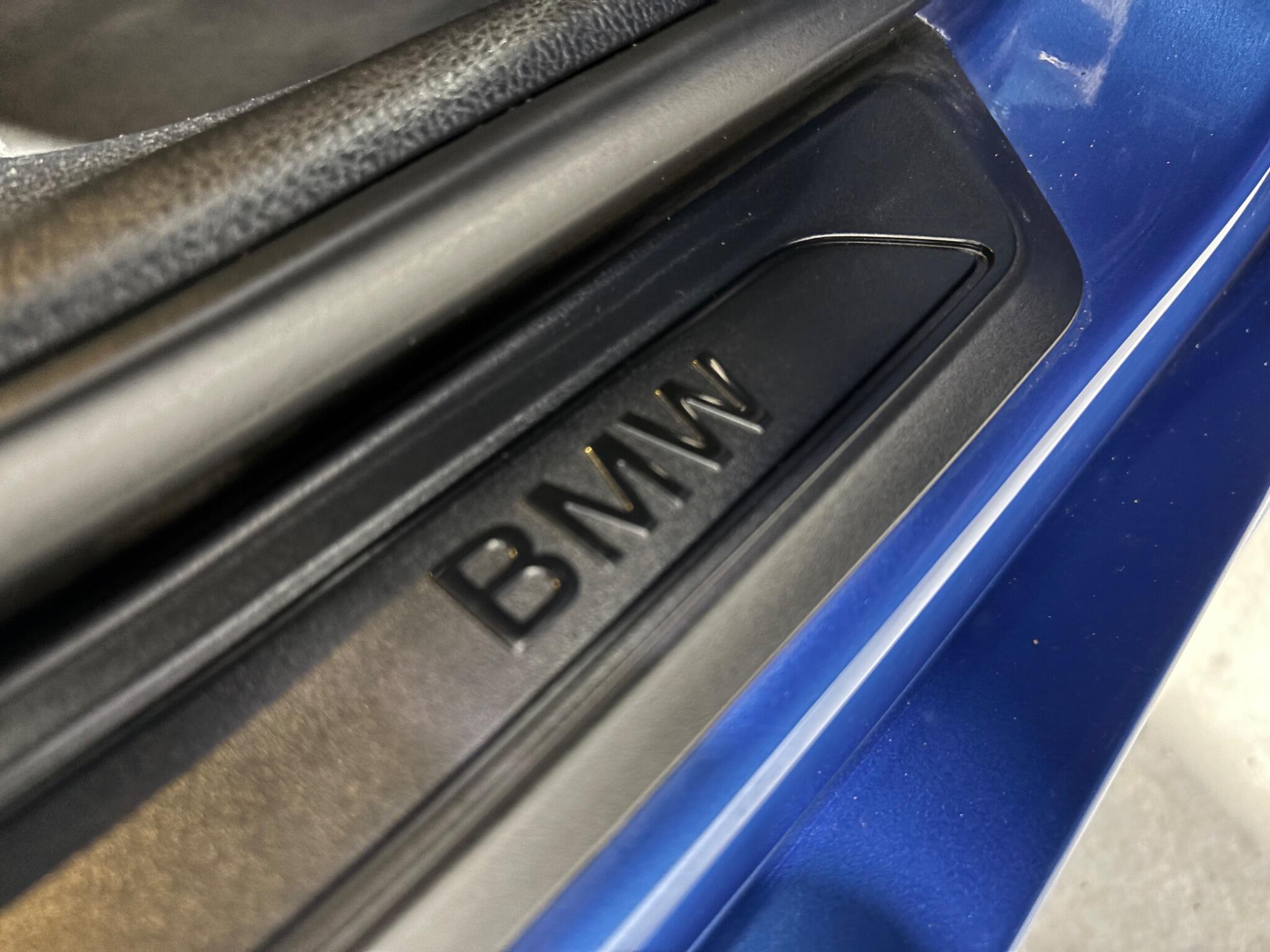 BMW 1 Series view 15