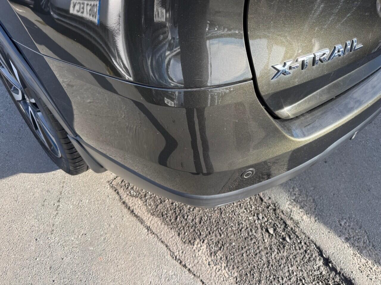 Nissan X-Trail view 15