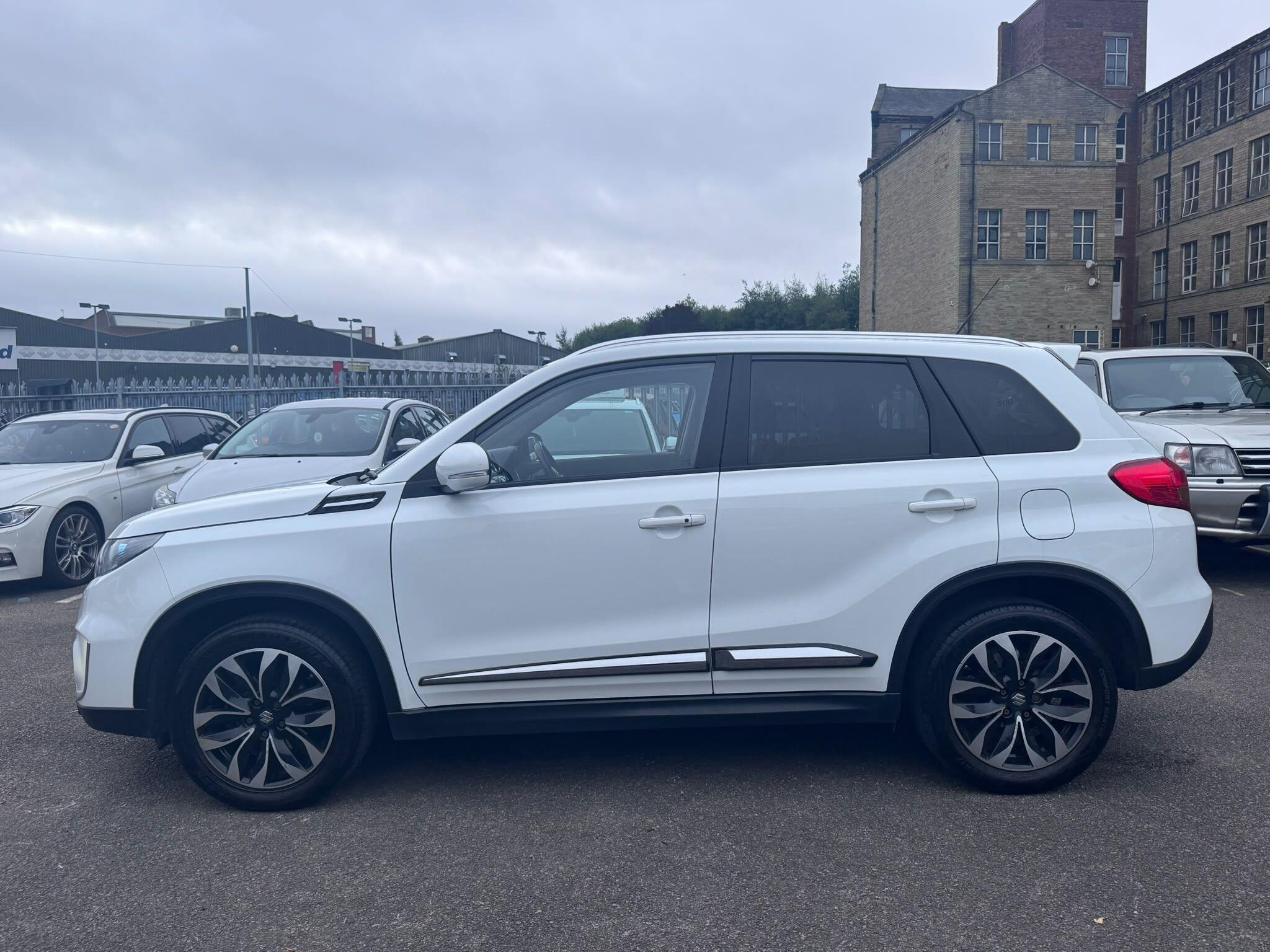 Suzuki Vitara view 11
