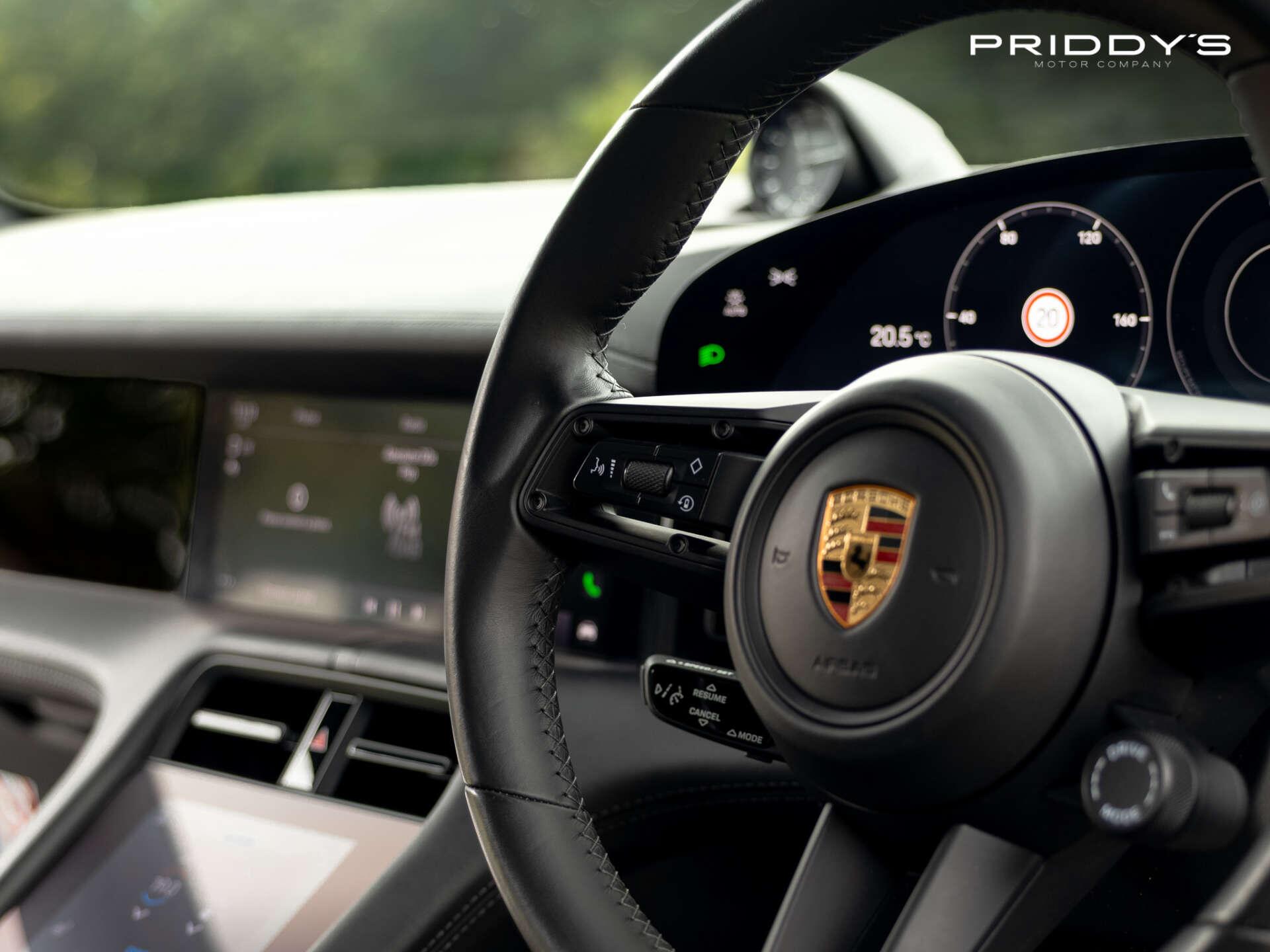Porsche Taycan view 100