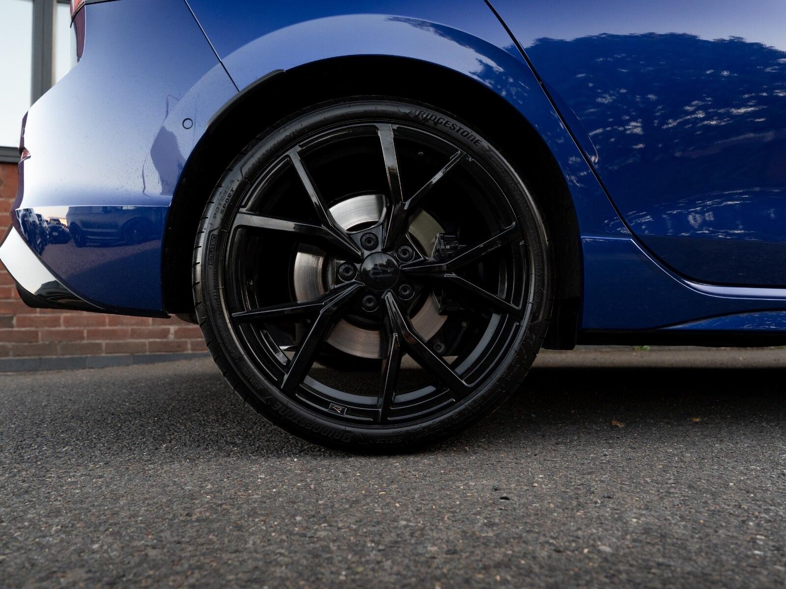 Volkswagen Golf view 35
