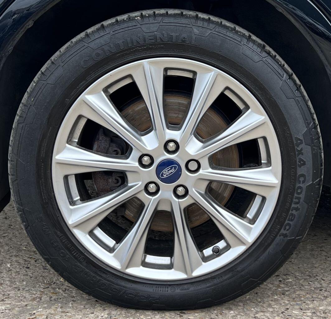 Ford Kuga view 13