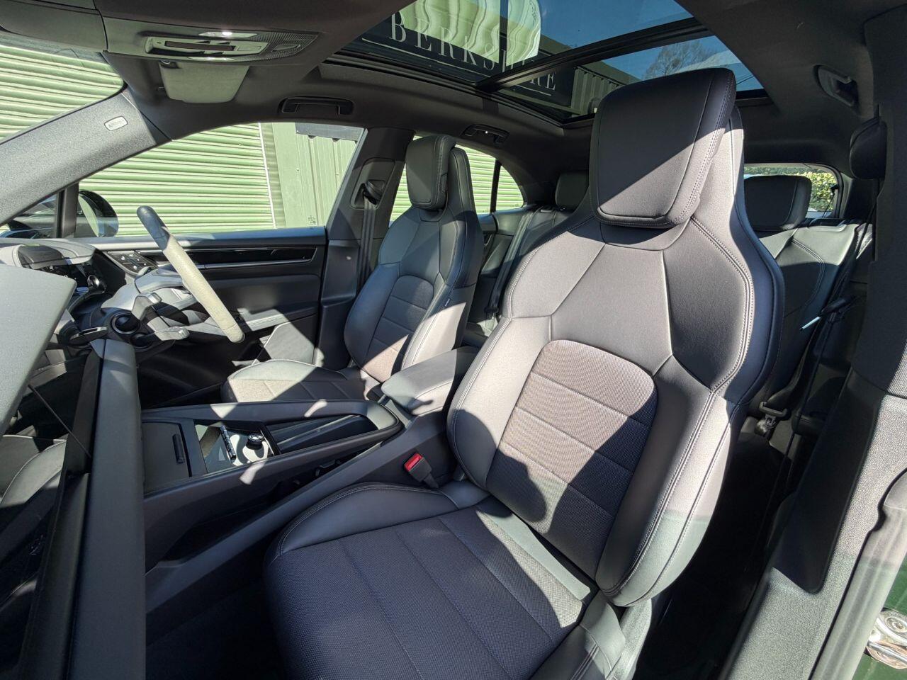 Porsche Macan view 2