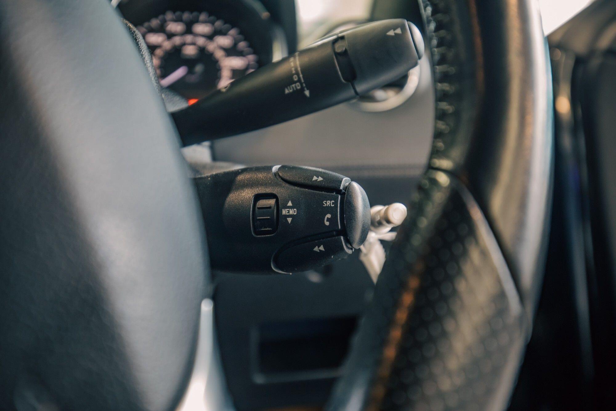 Peugeot RCZ view 13