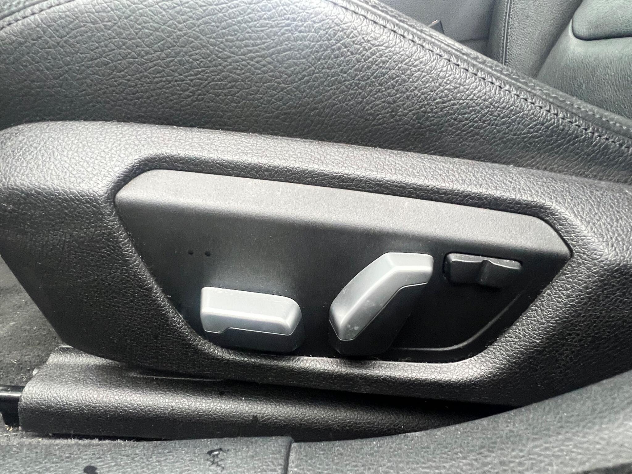 BMW 4 Series view 30