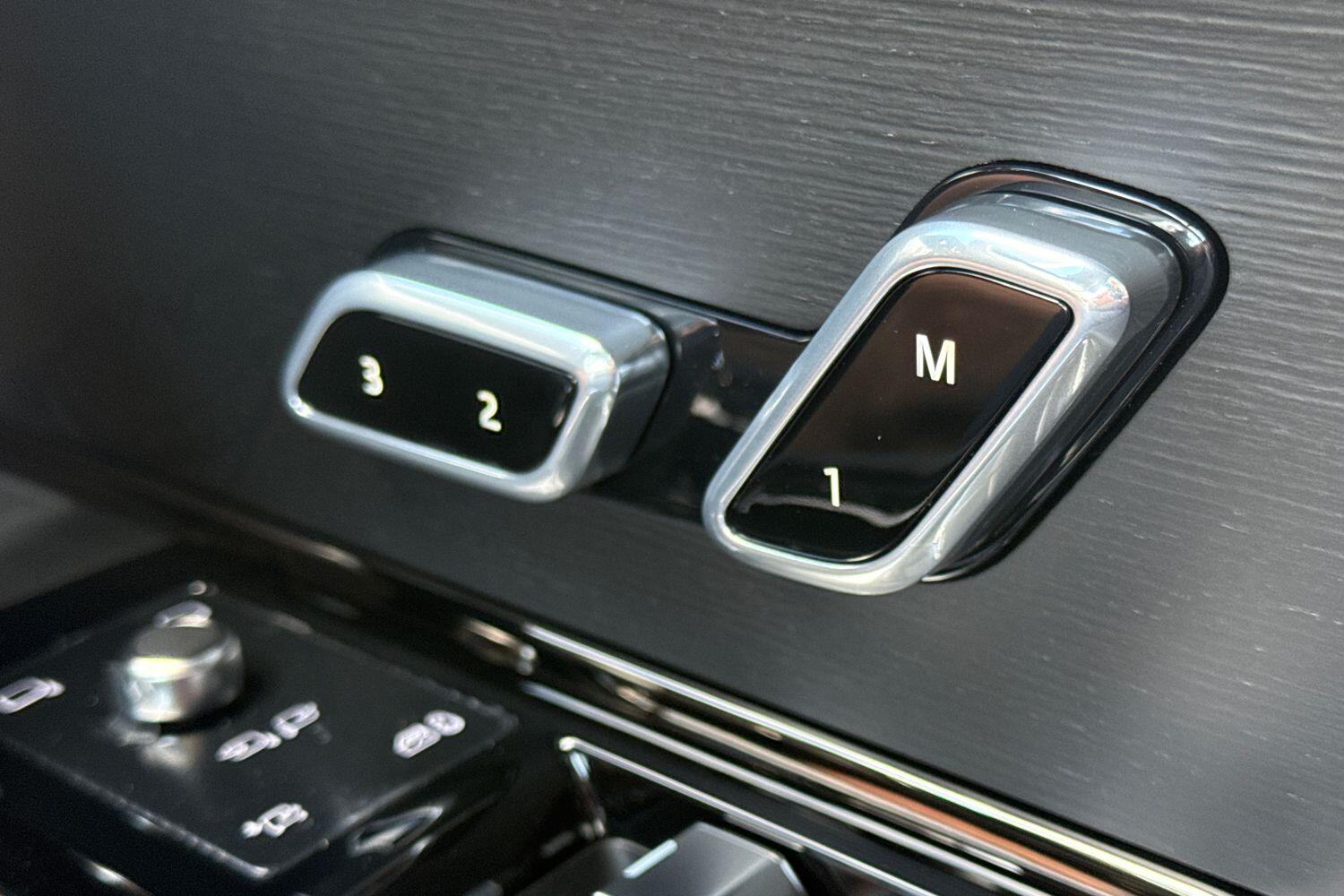 Land Rover Range Rover Sport view 33