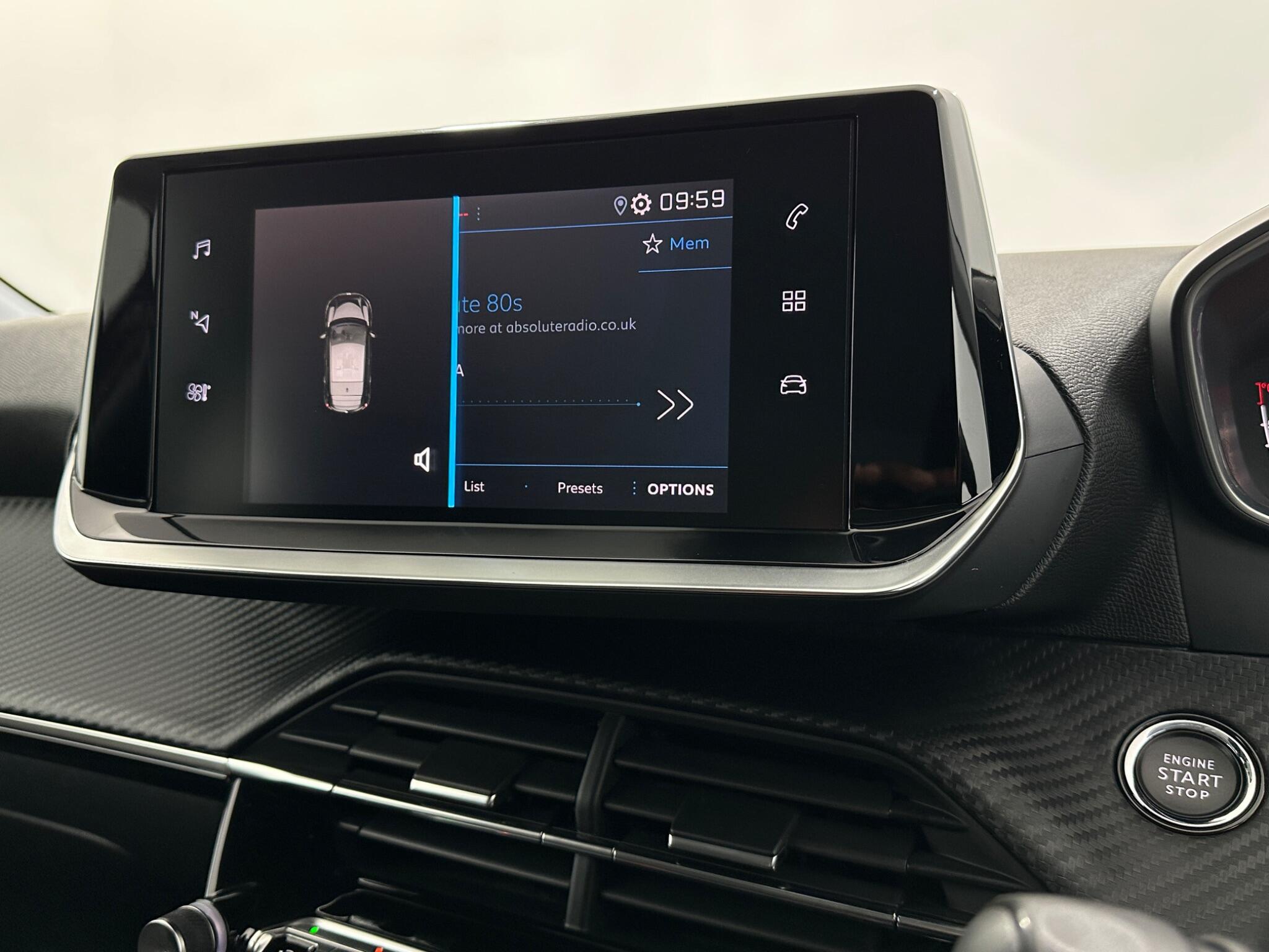 Peugeot 208 view 21
