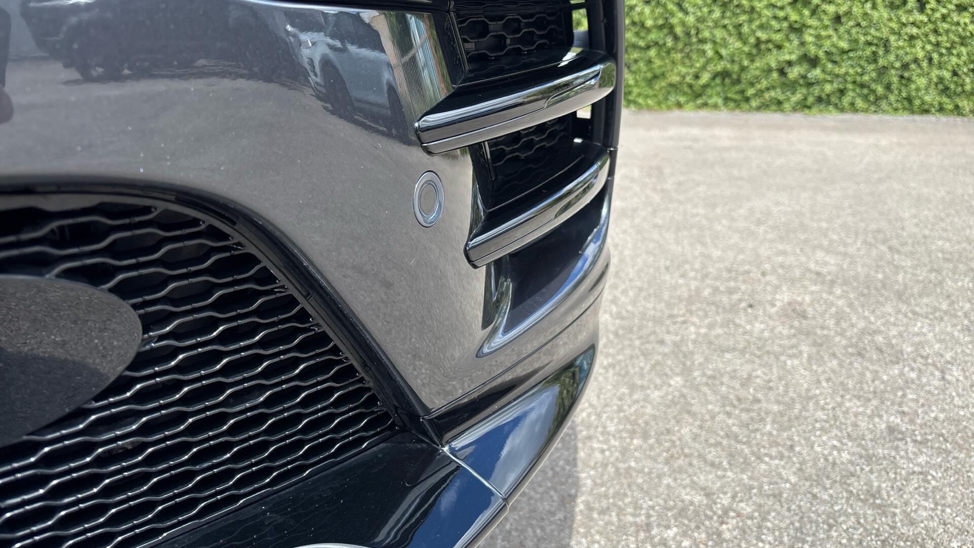 Land Rover Range Rover Velar view 50