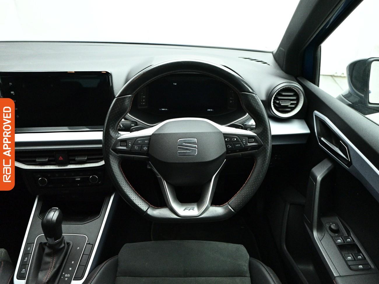 SEAT Arona view 9
