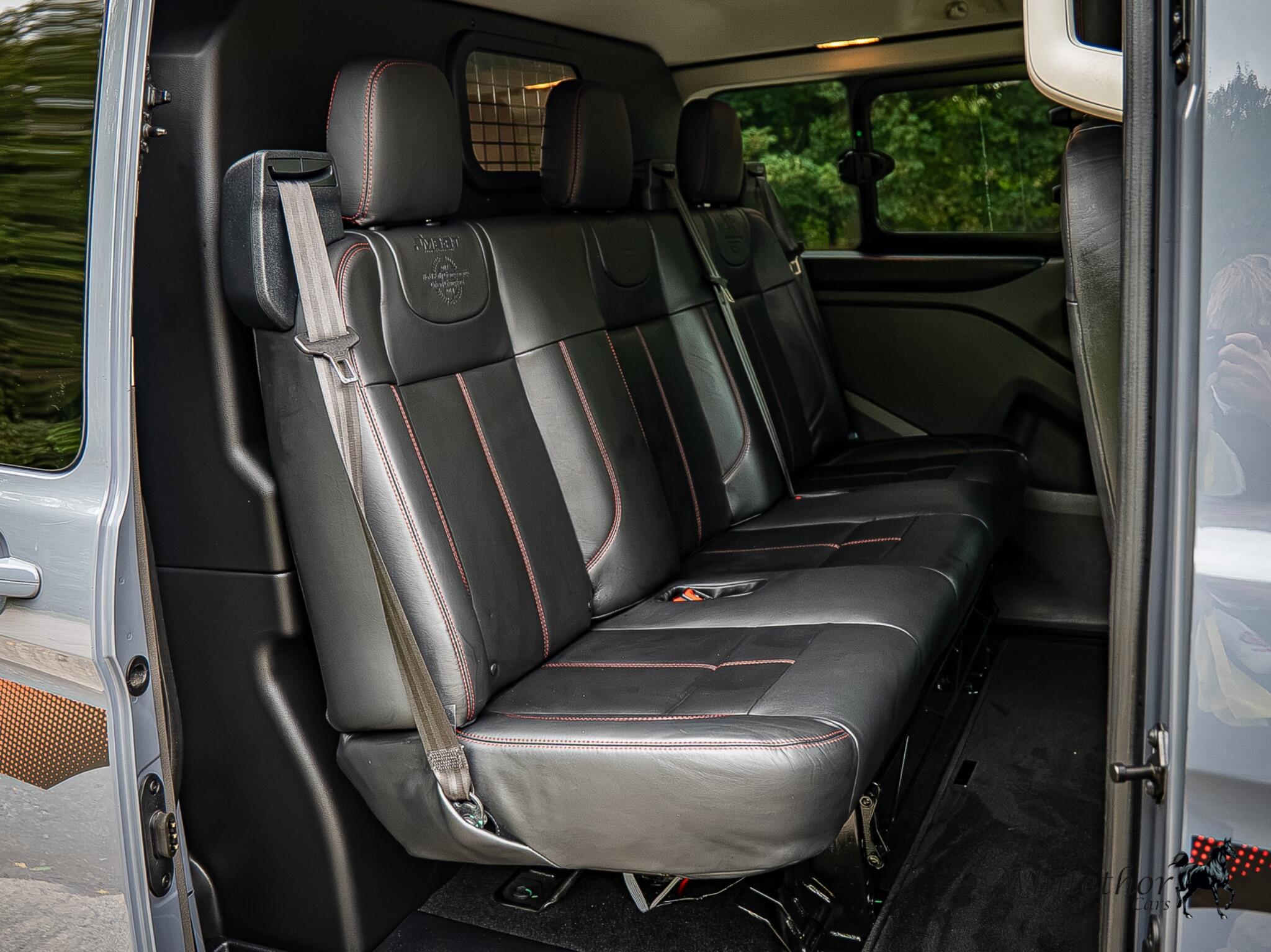 Ford Transit Custom view 11