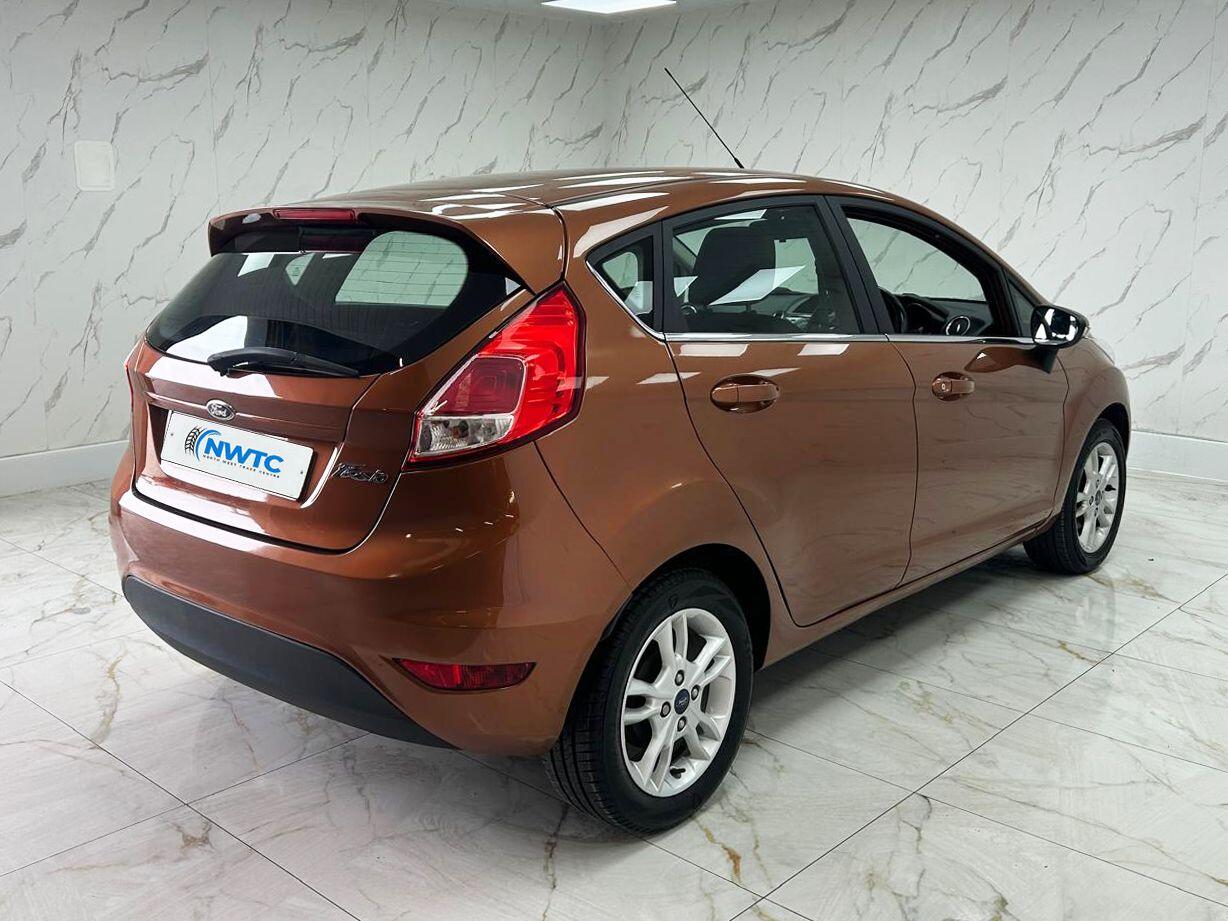 Ford Fiesta view 12