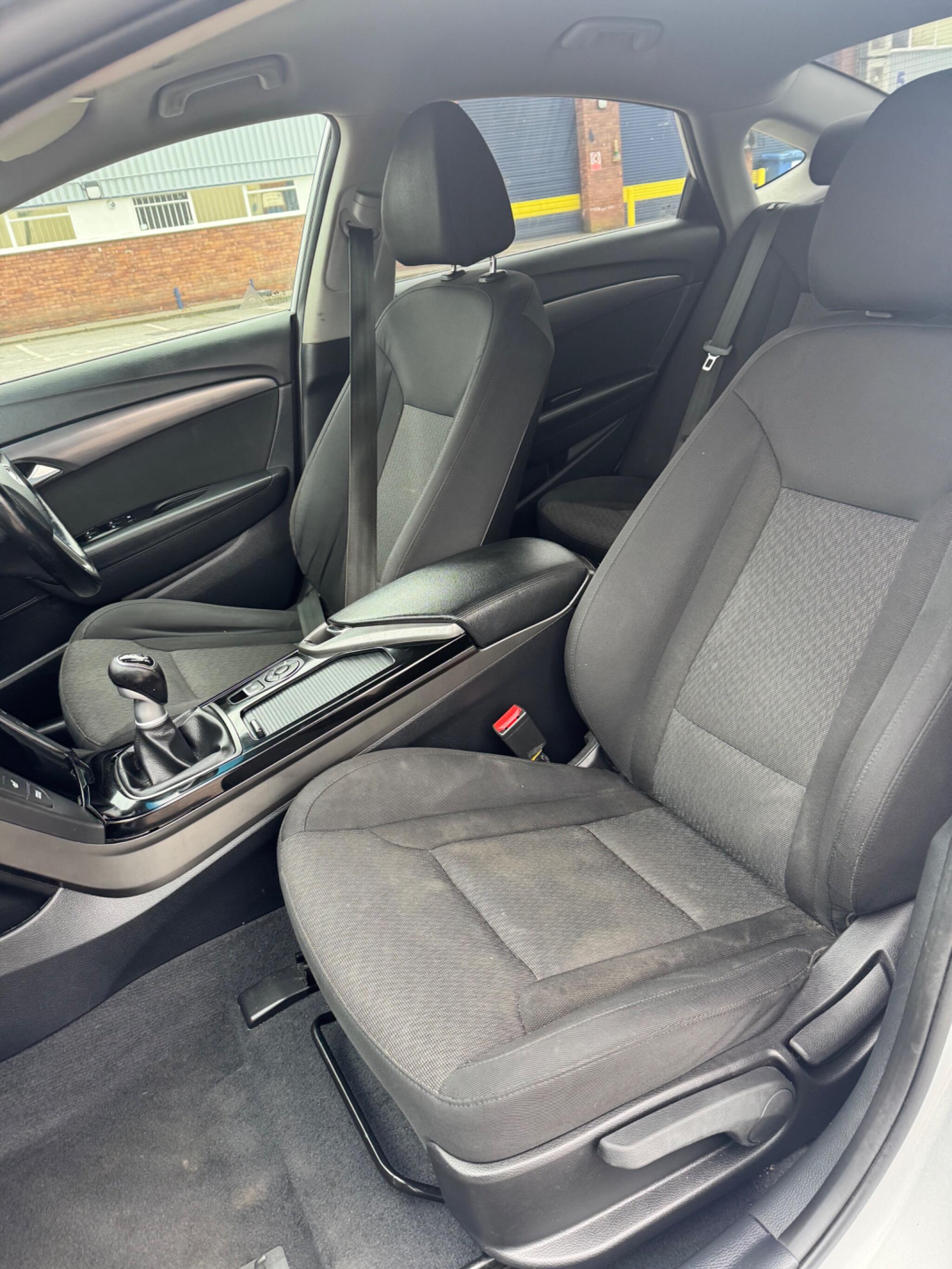 Hyundai i40 view 39