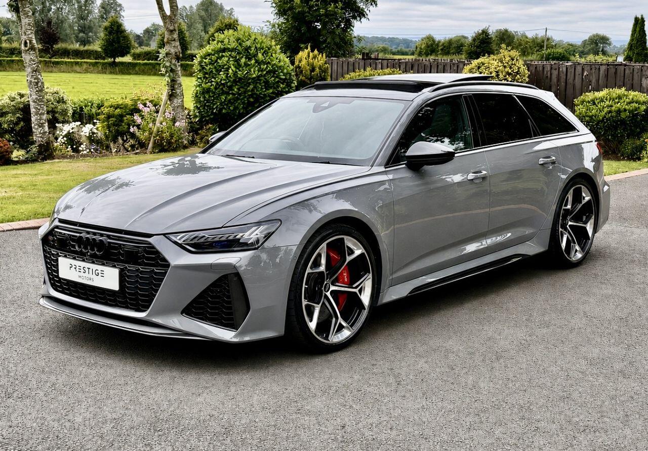 Audi RS6 view 3