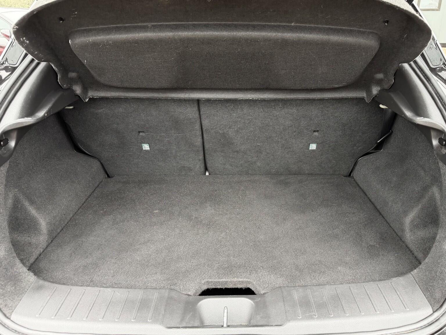Nissan Juke view 31