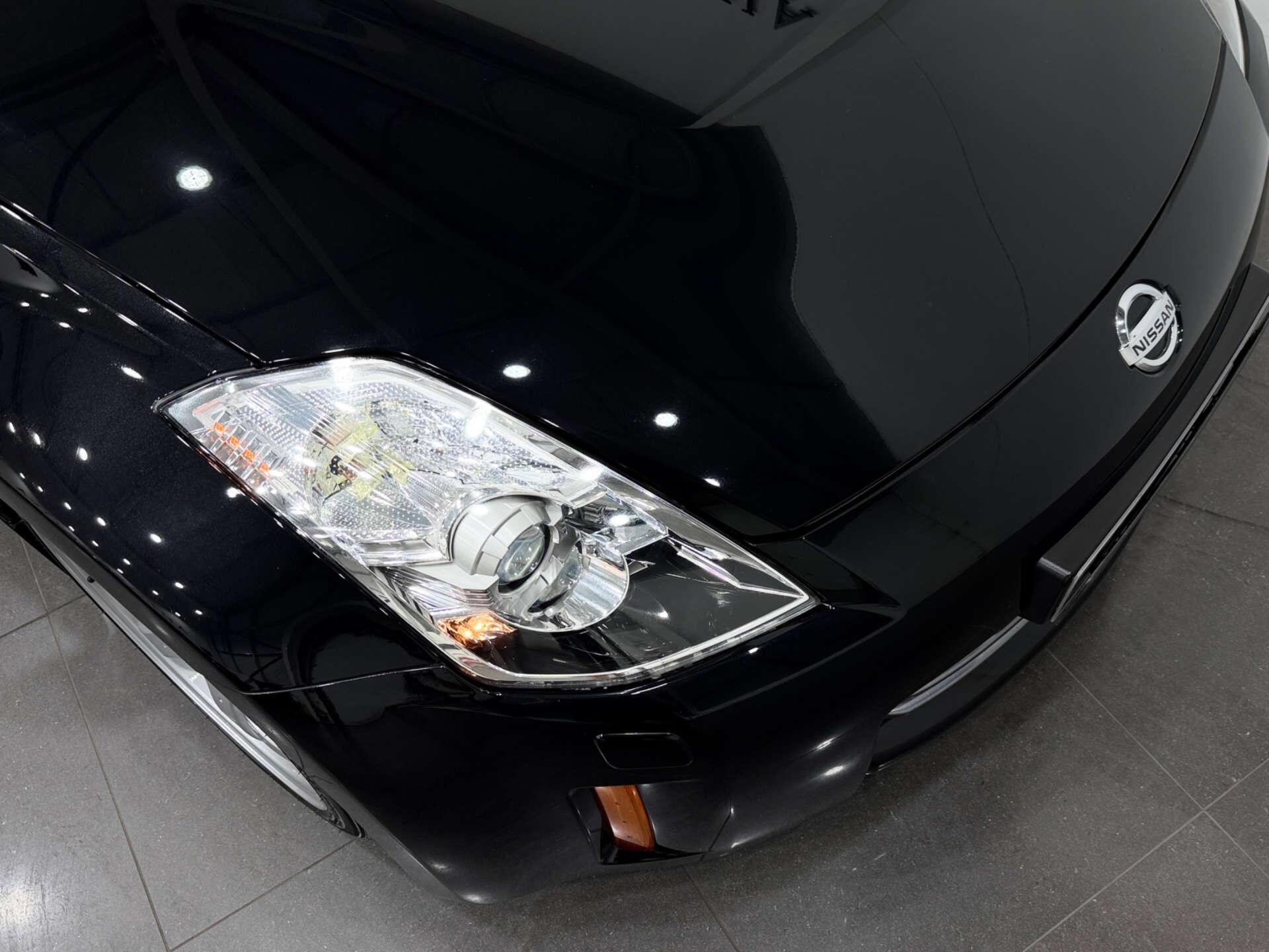 Nissan 350Z view 34