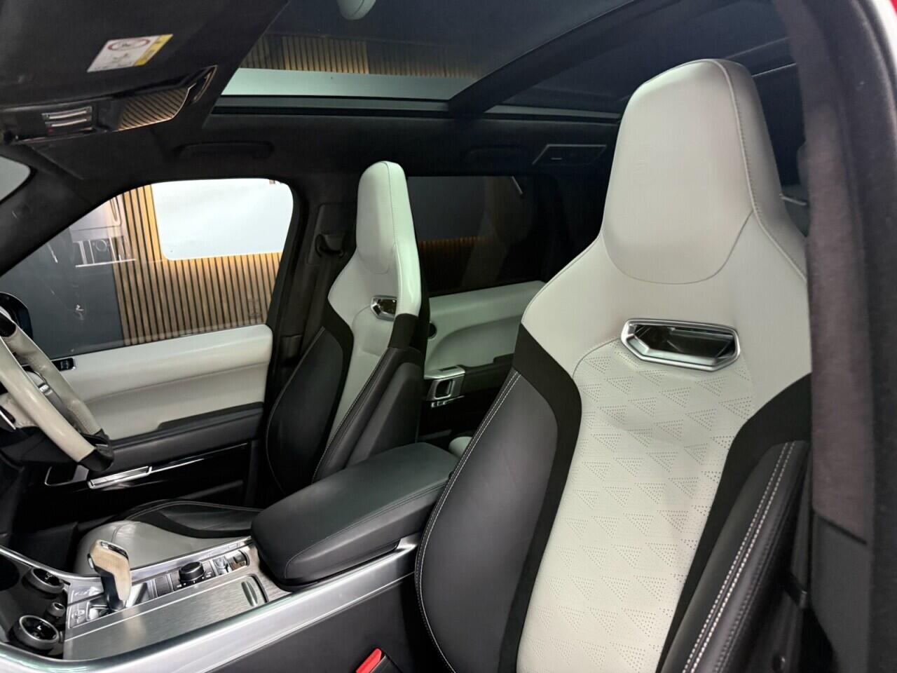 Land Rover Range Rover Sport view 36