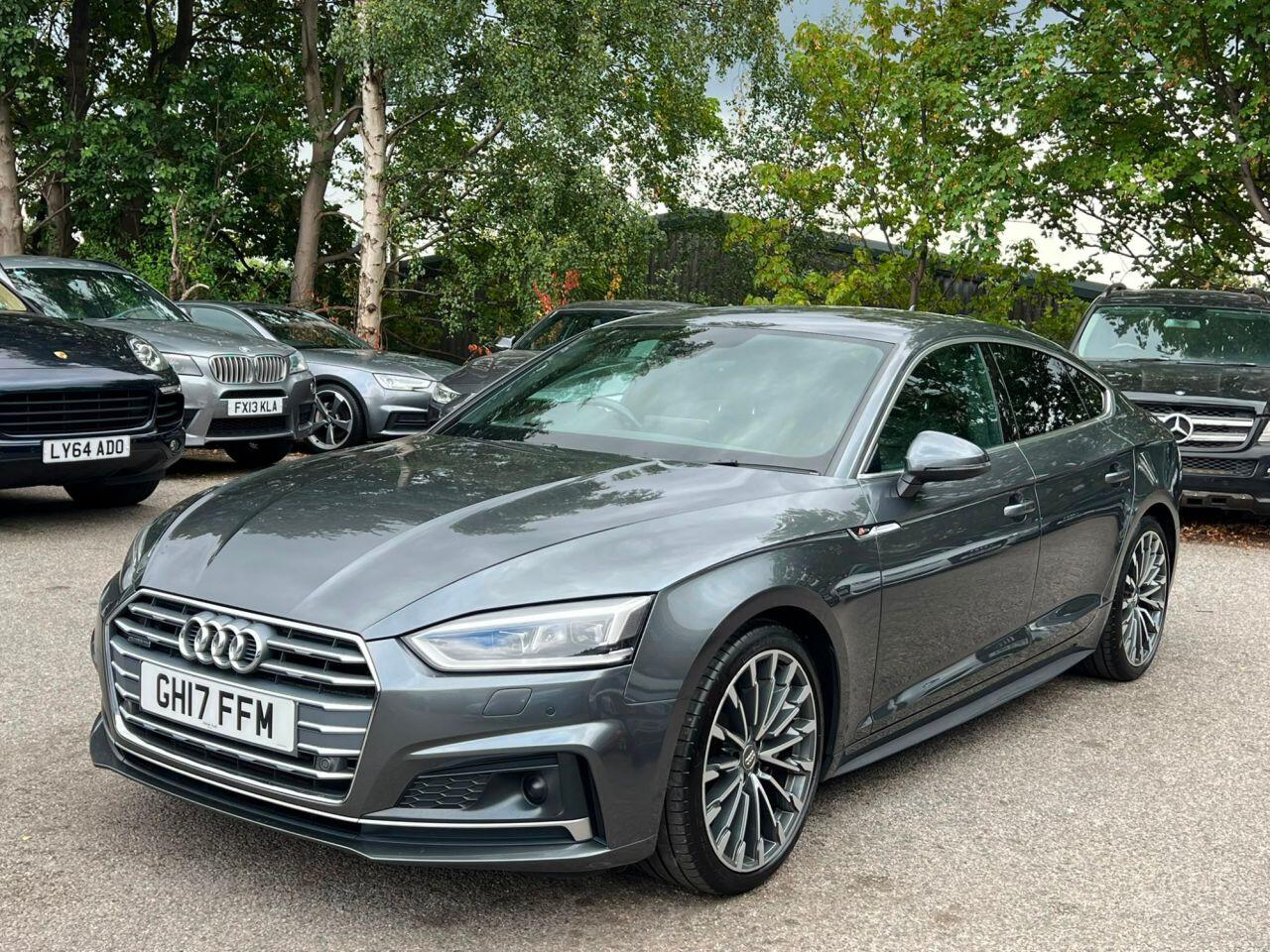 Audi A5 view 3