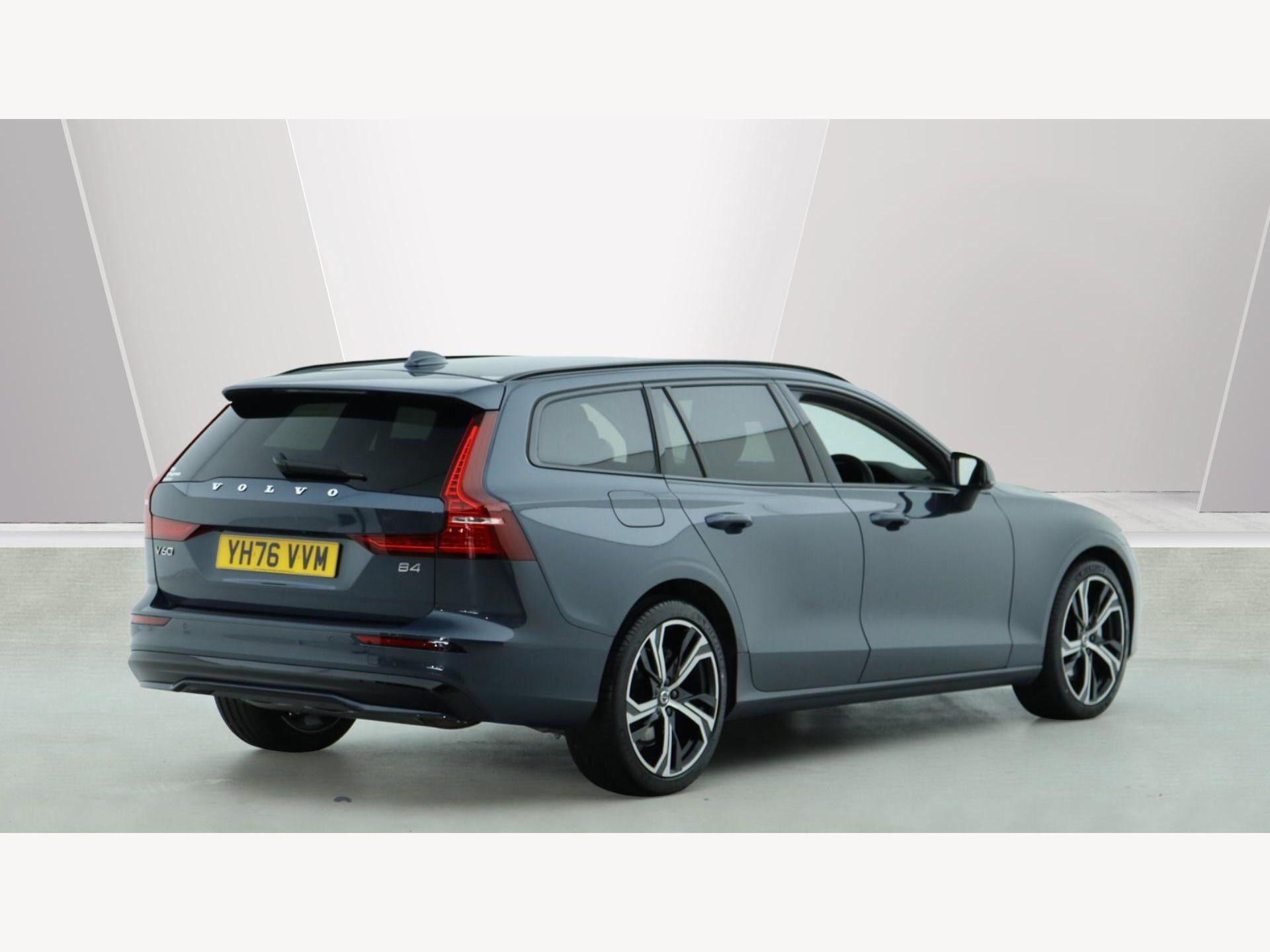 Volvo V60 view 2