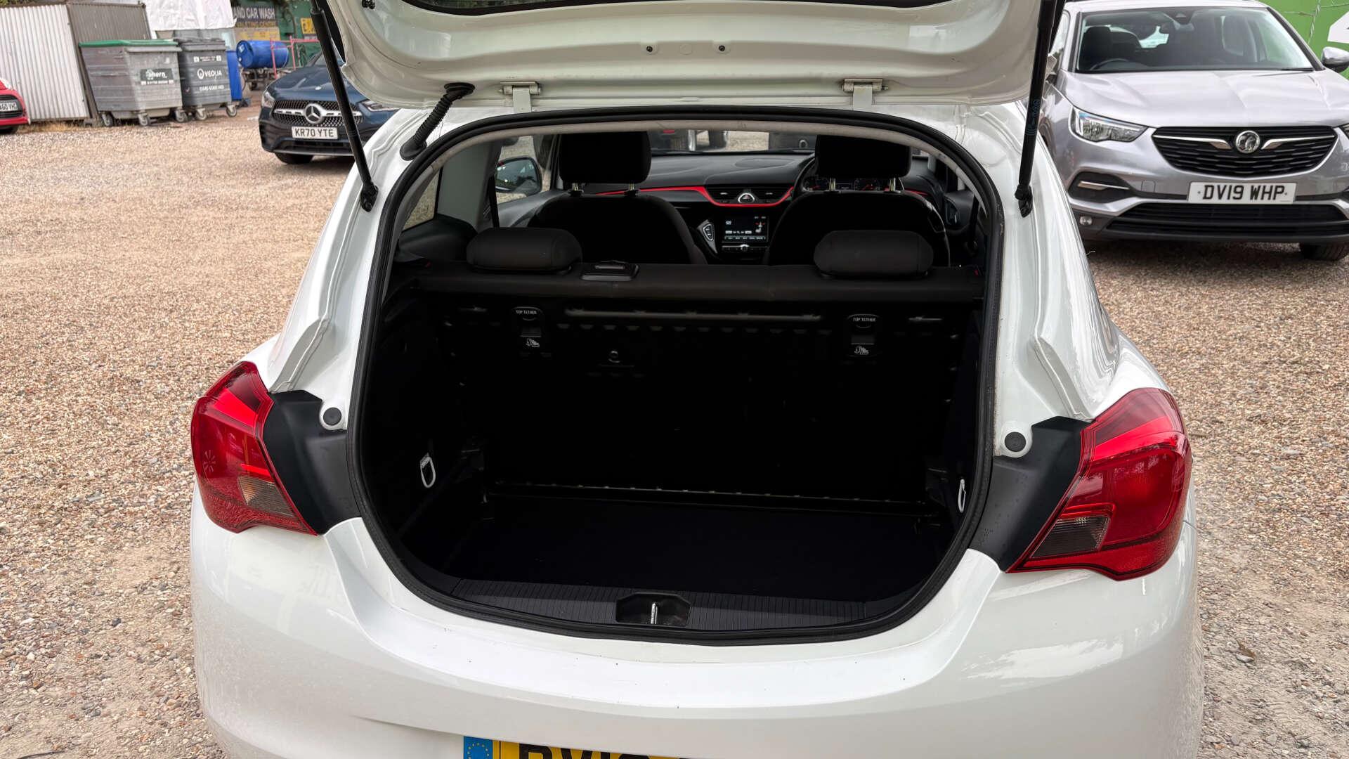 Vauxhall Corsa view 36