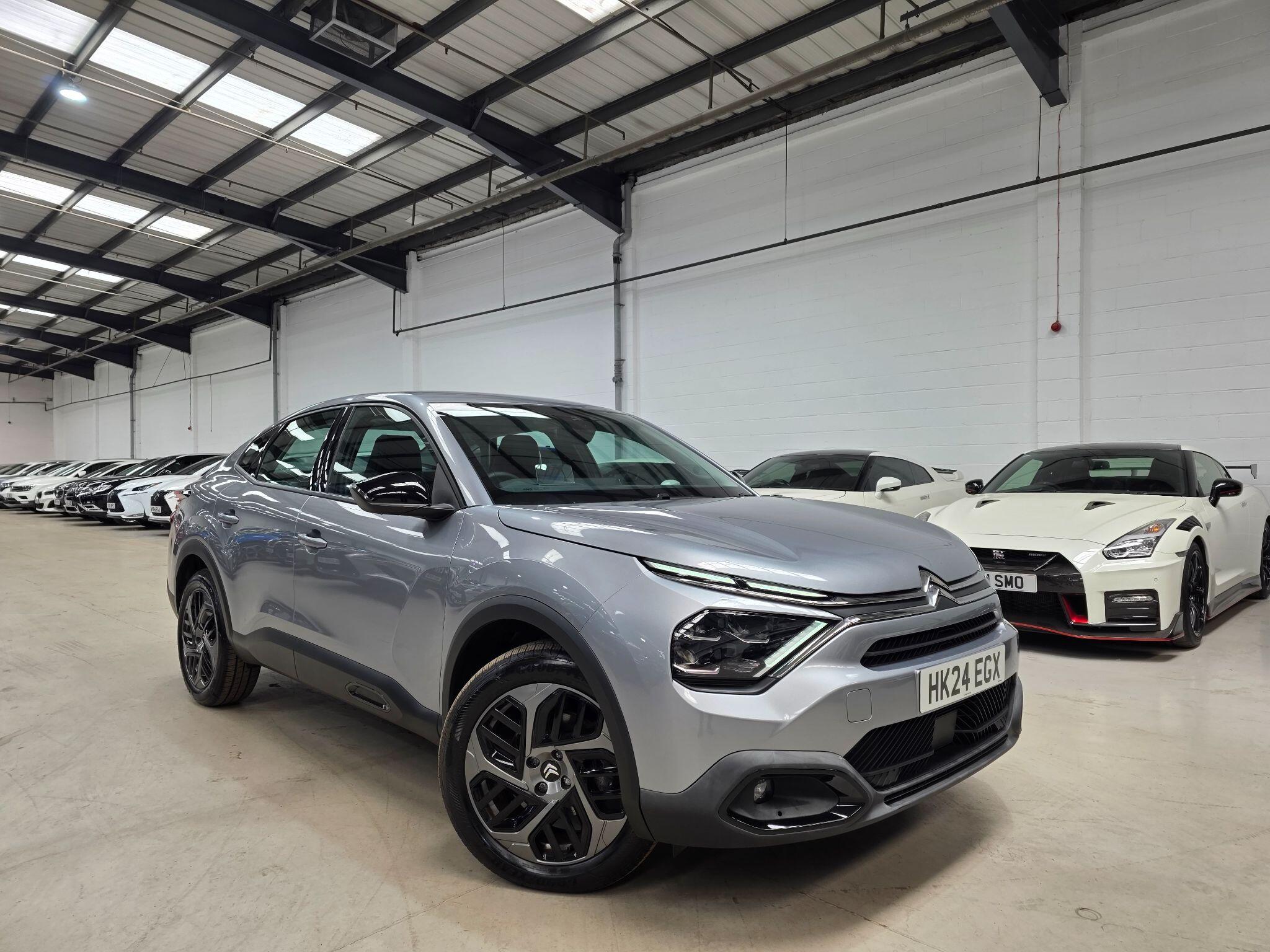 Citroen C4 view 3