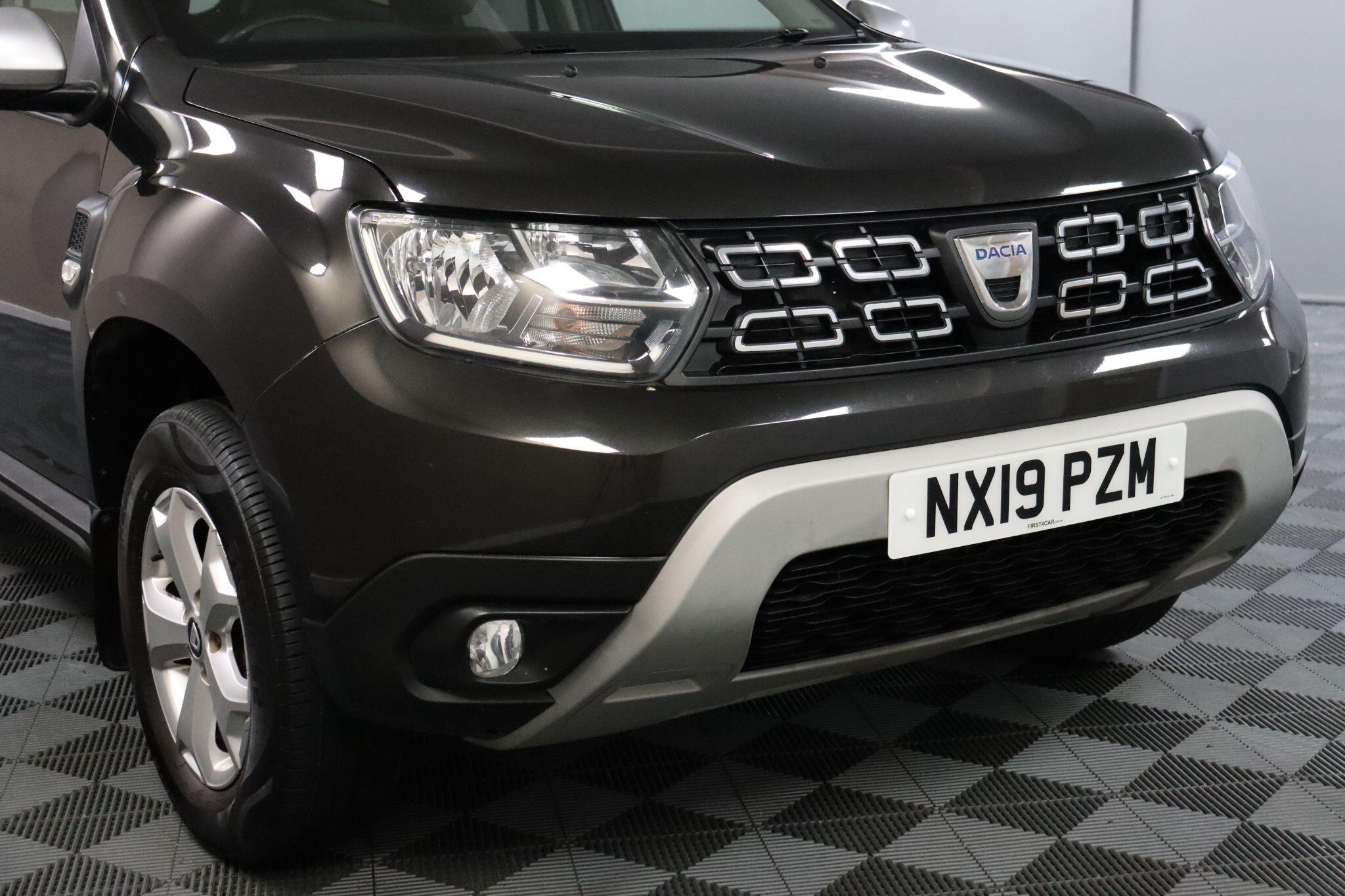 Dacia Duster view 26