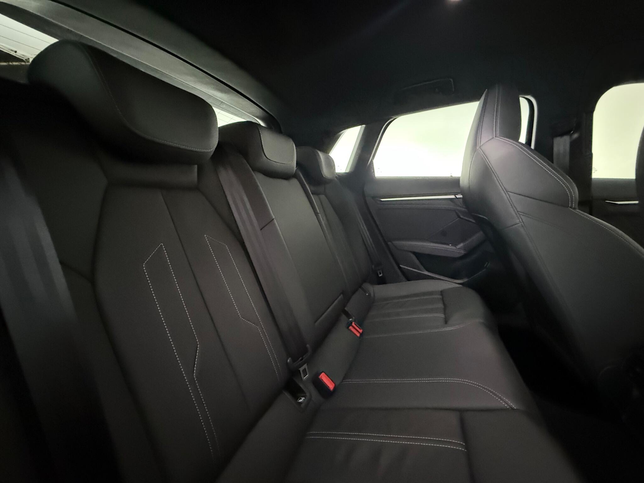 Audi A3 view 34