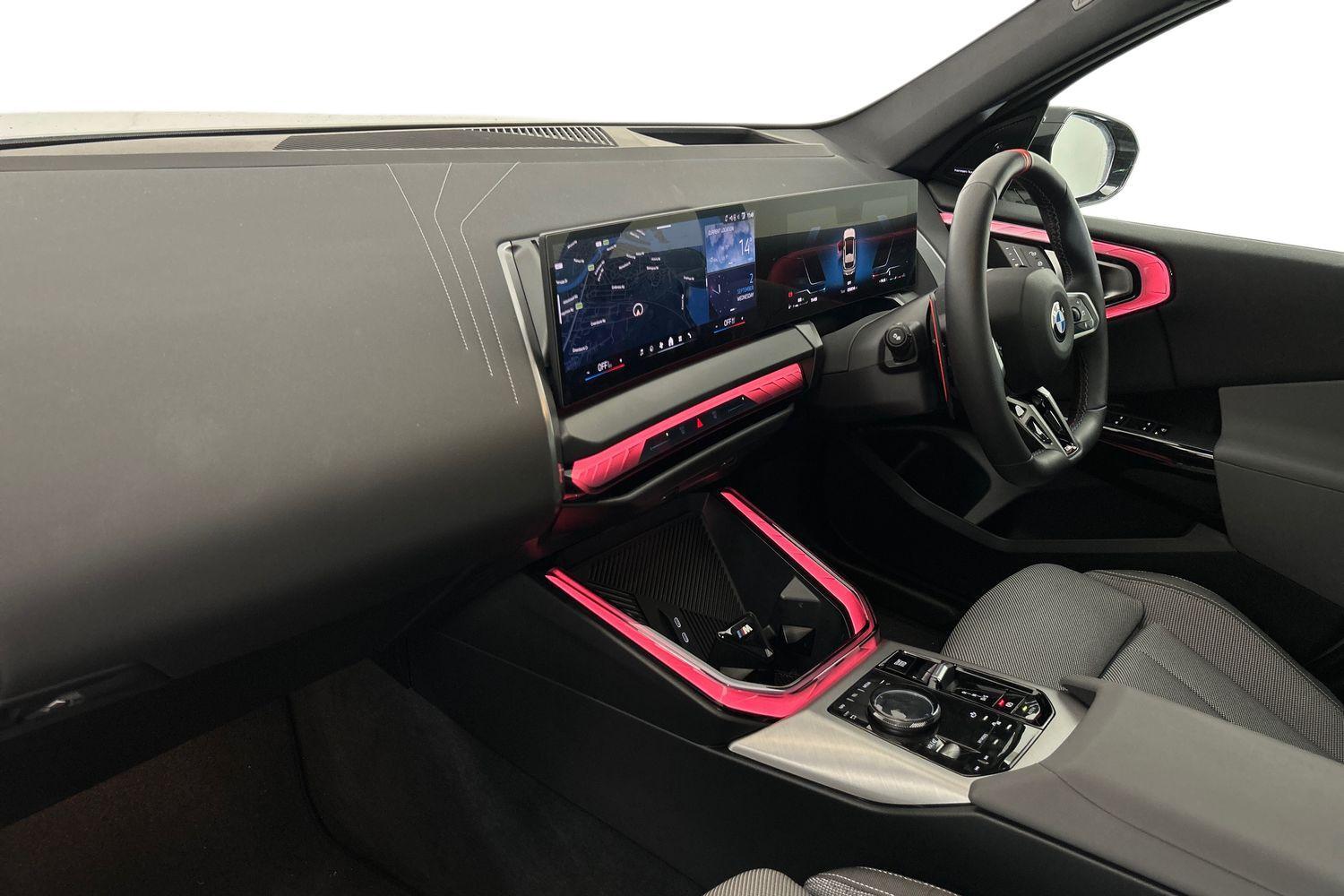 BMW X3 view 8