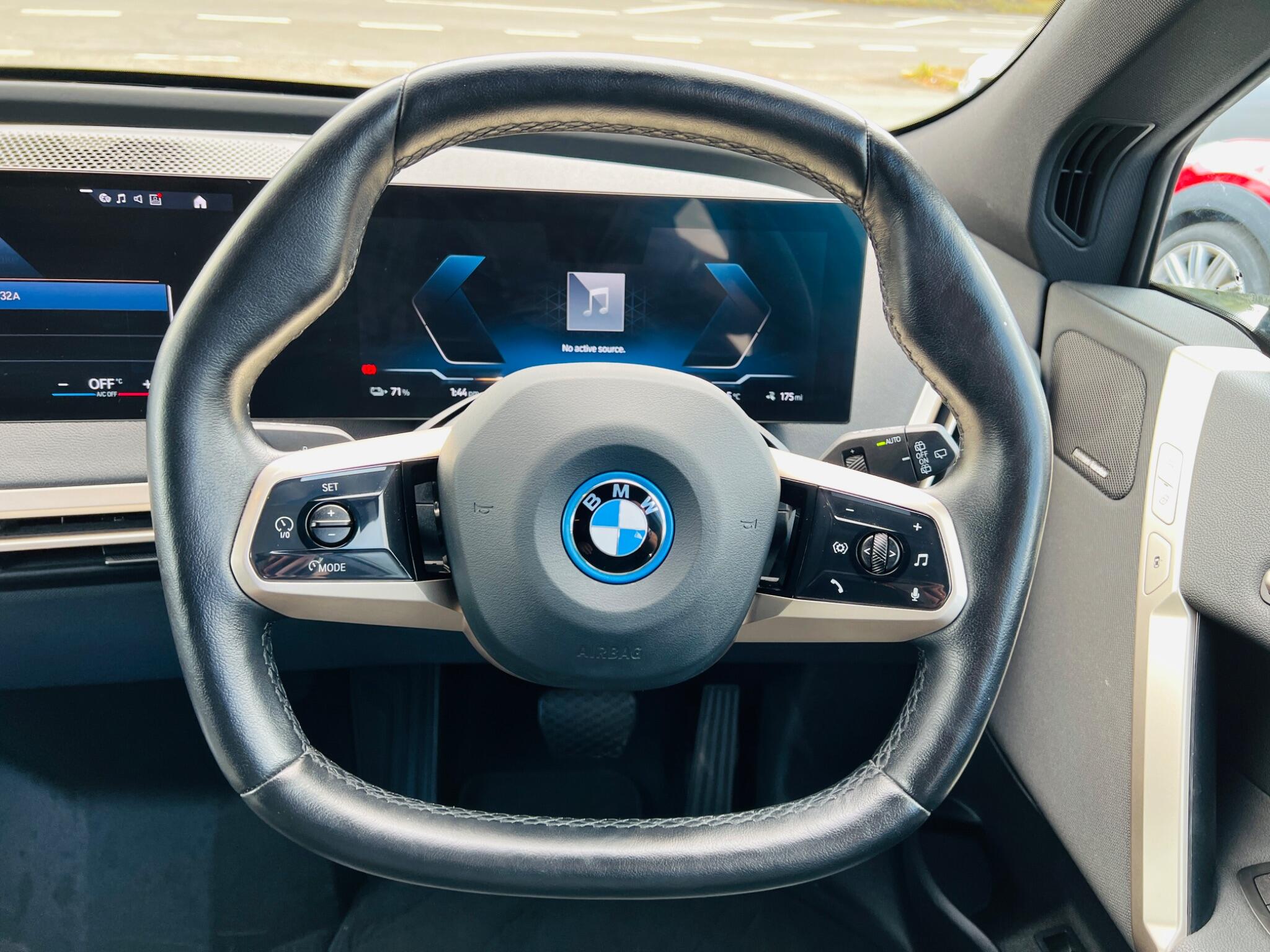 2022 BMW iX 40 76.6kWh M Sport Auto xDrive 5dr • 23,495 miles image 64
