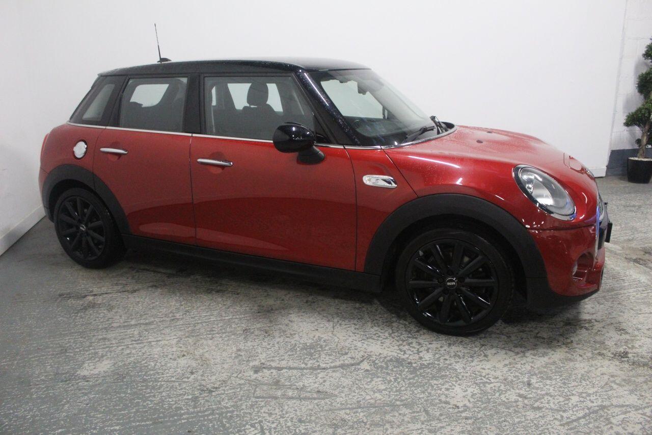Mini Hatch view 4