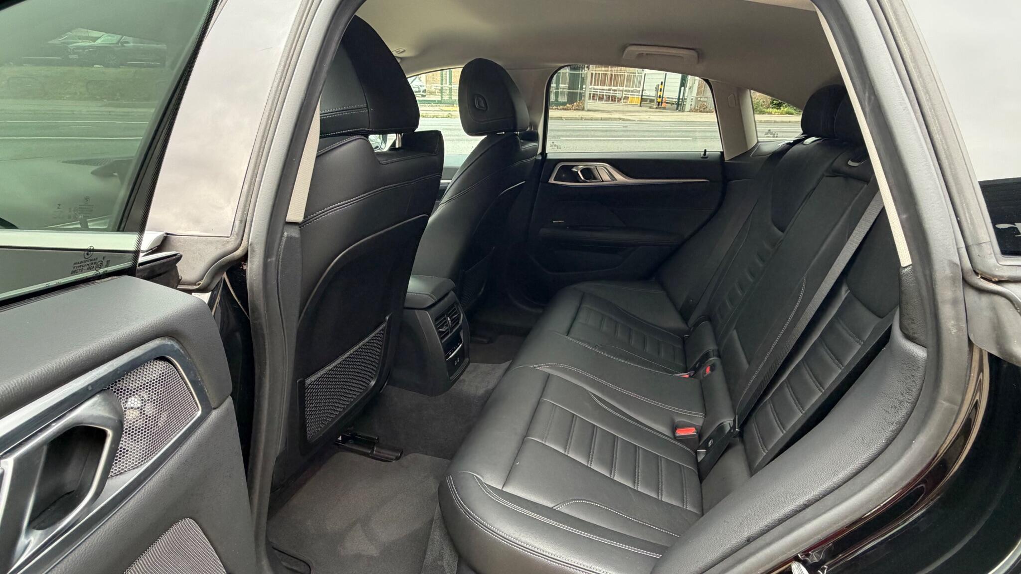 BMW I4 view 14