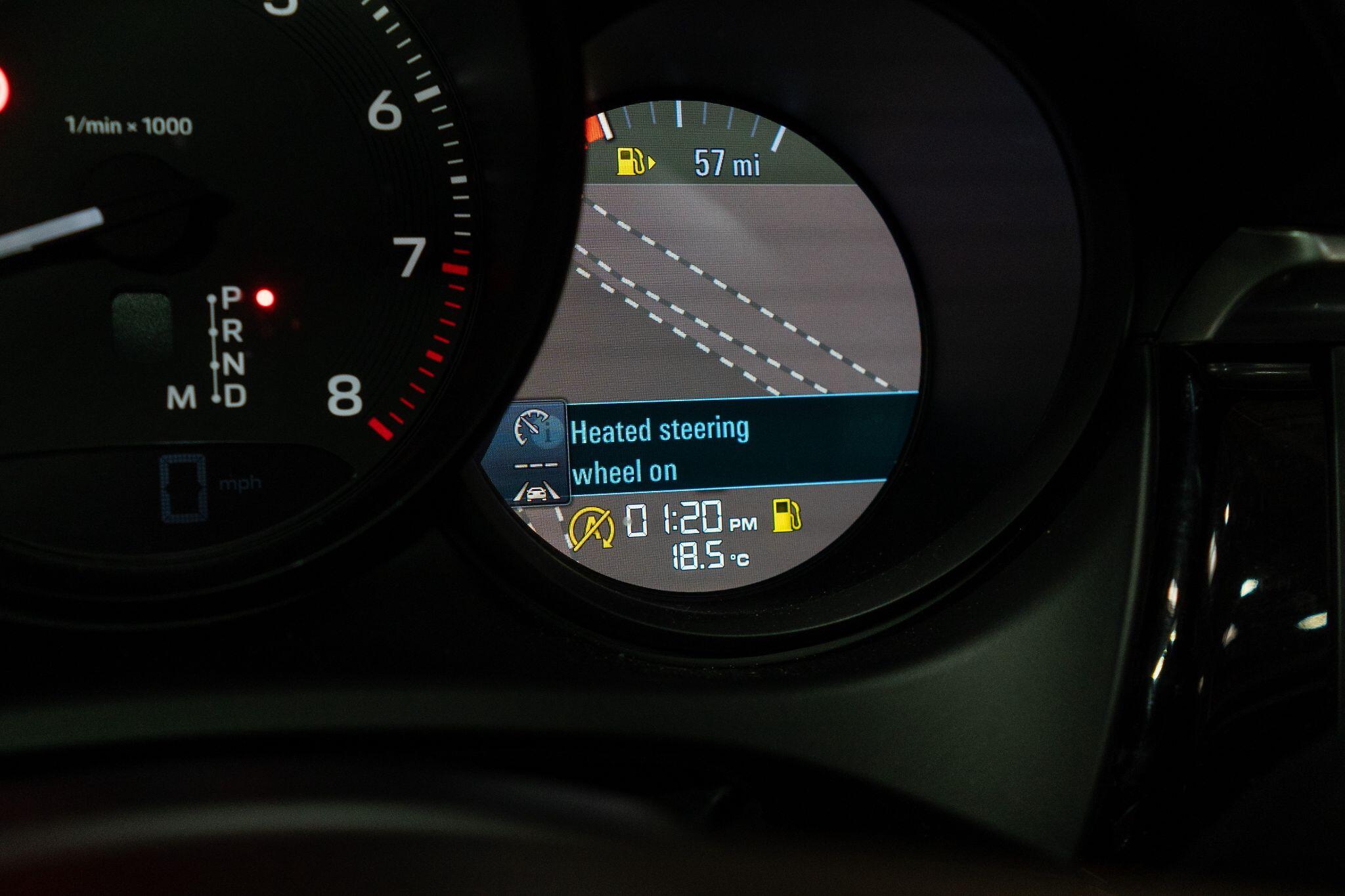 Porsche Macan view 29