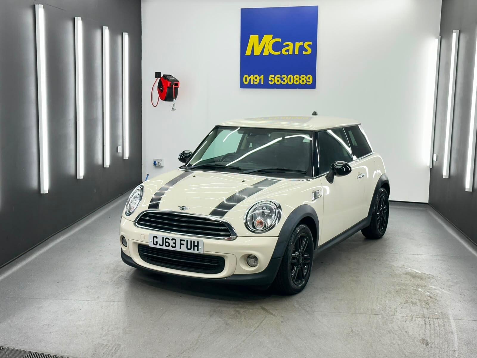 Mini Hatch view 4