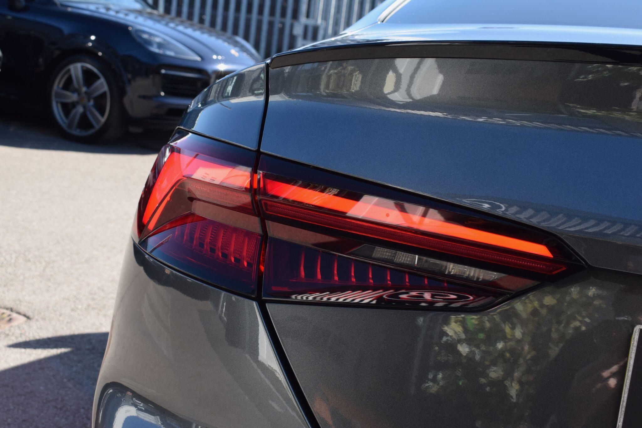 Audi A5 view 37