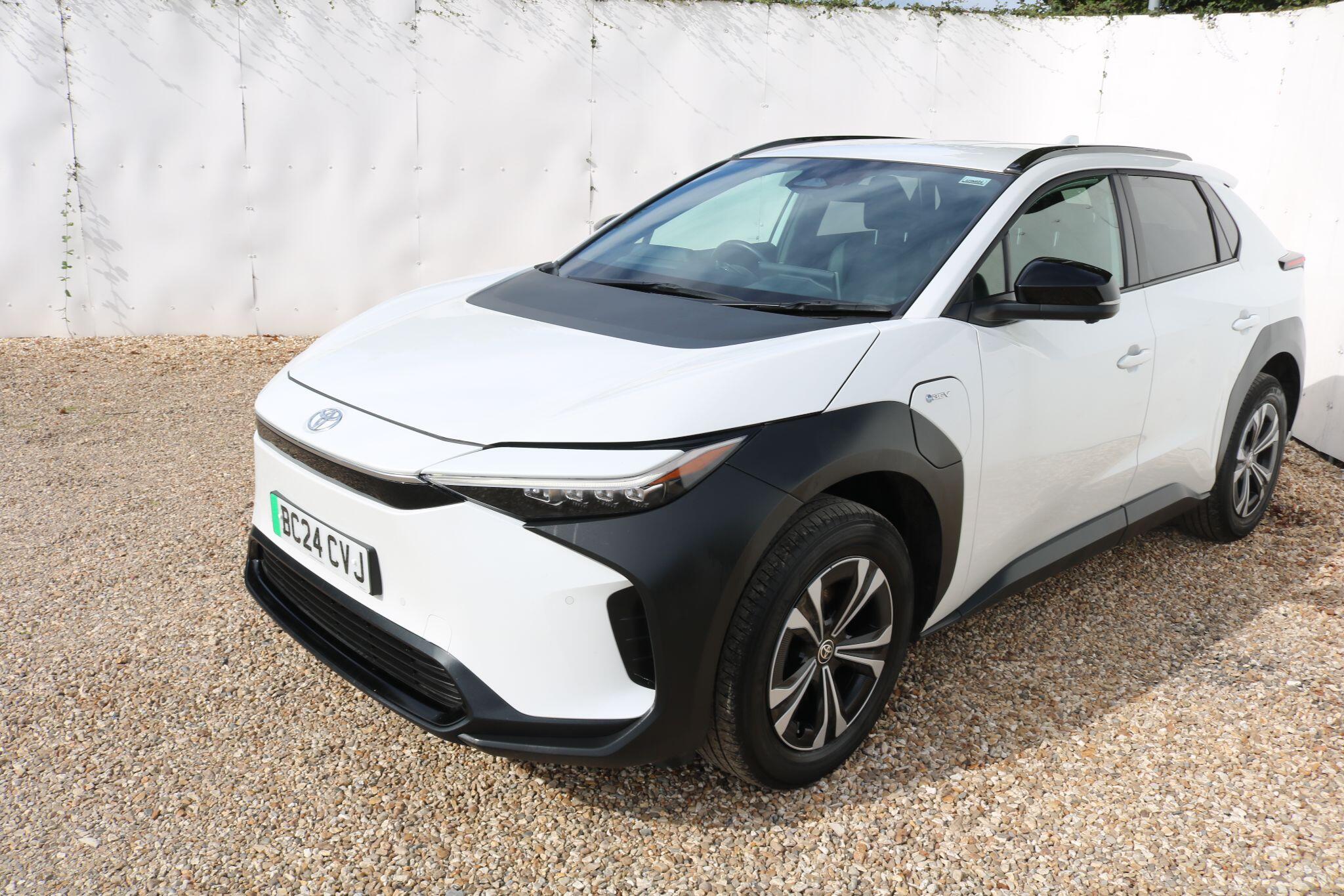 Toyota bZ4X view 10