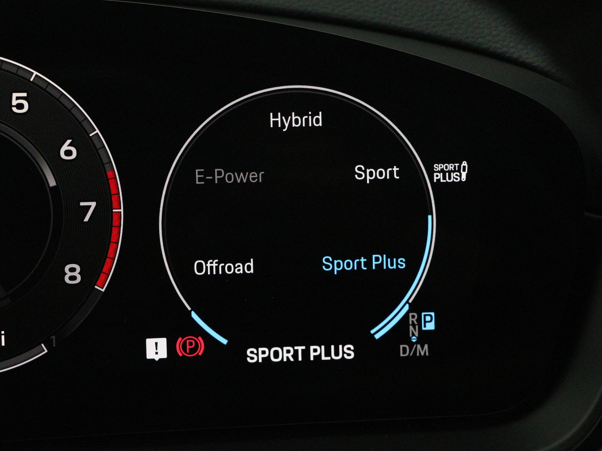 Porsche Cayenne view 45
