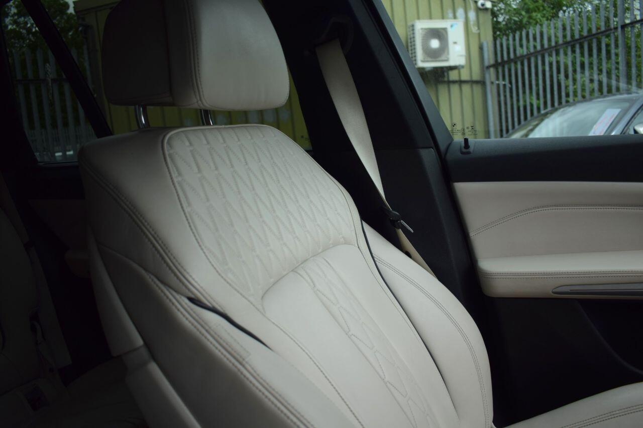 BMW X5 view 27