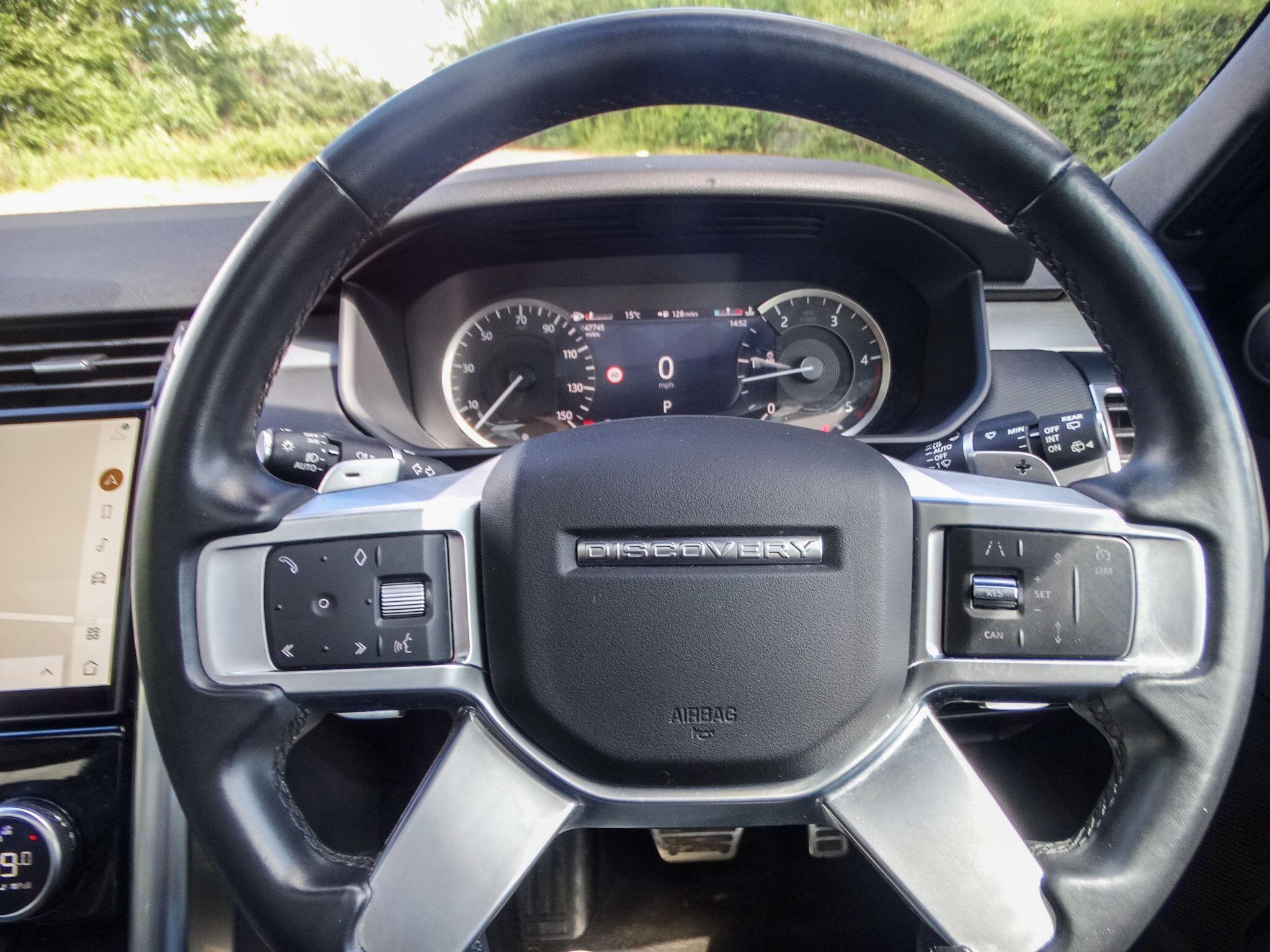 Land Rover Discovery 3 view 7