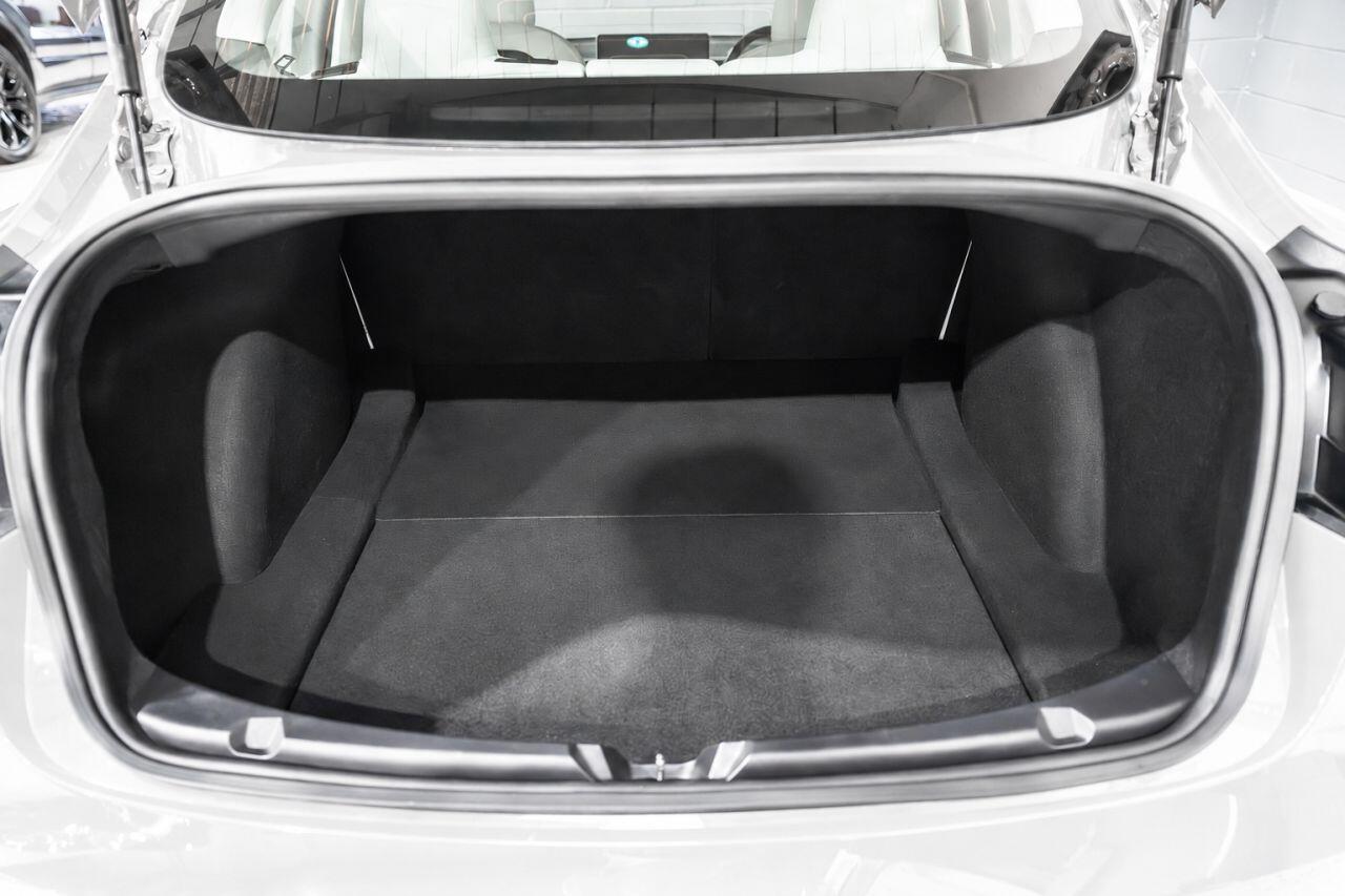 Tesla Model 3 view 17