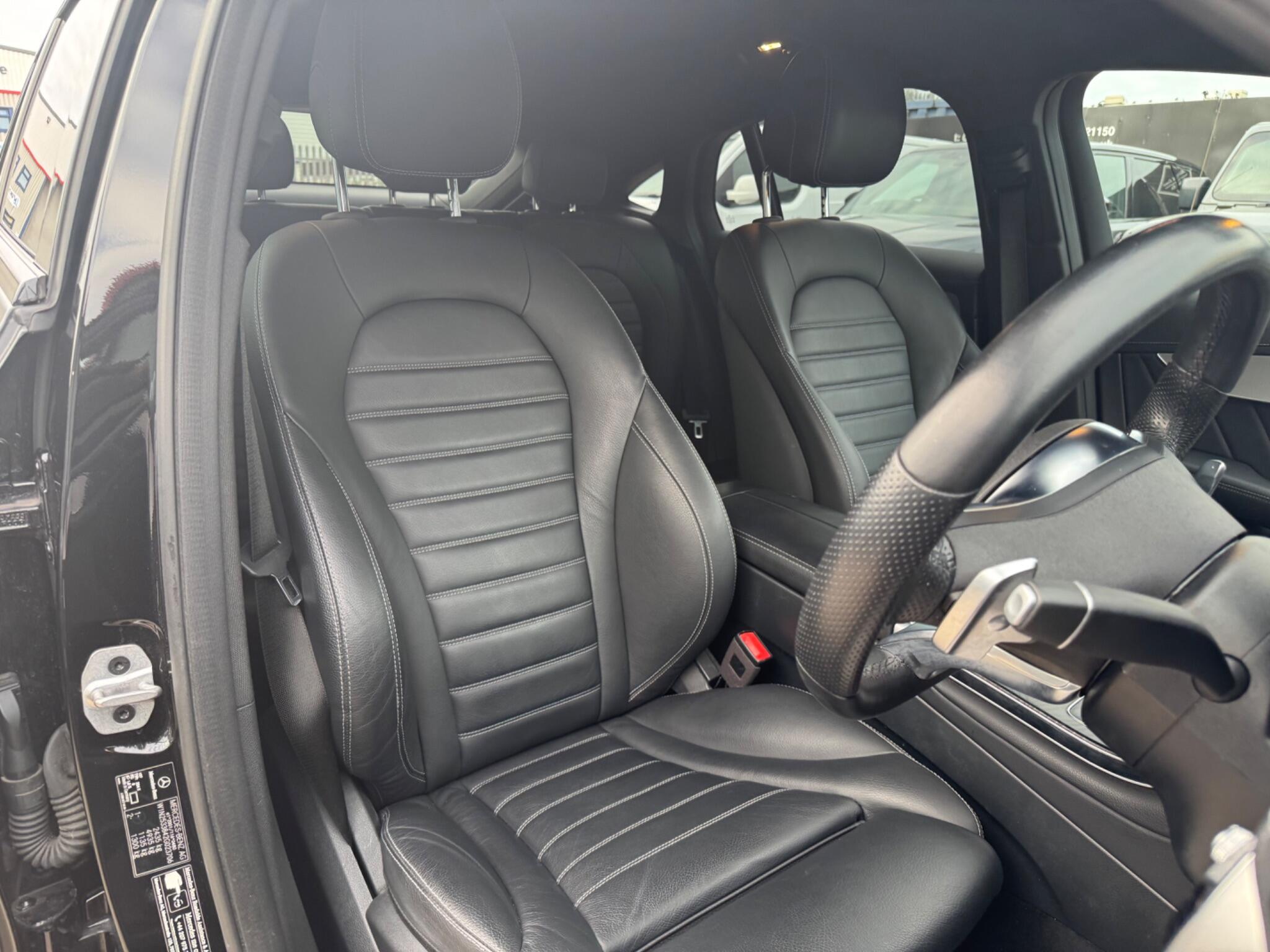 Mercedes-Benz GLC view 15