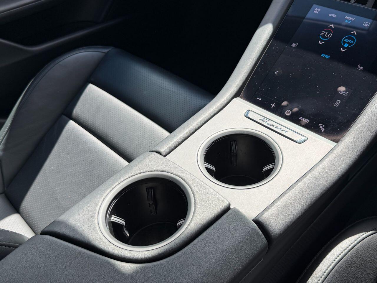 Porsche Taycan view 44