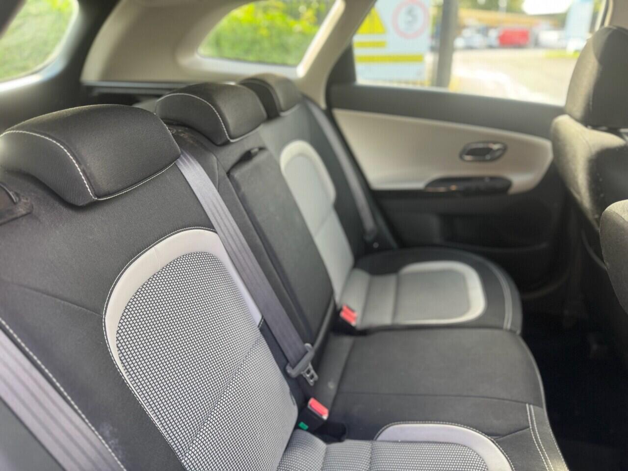 Kia Ceed view 16