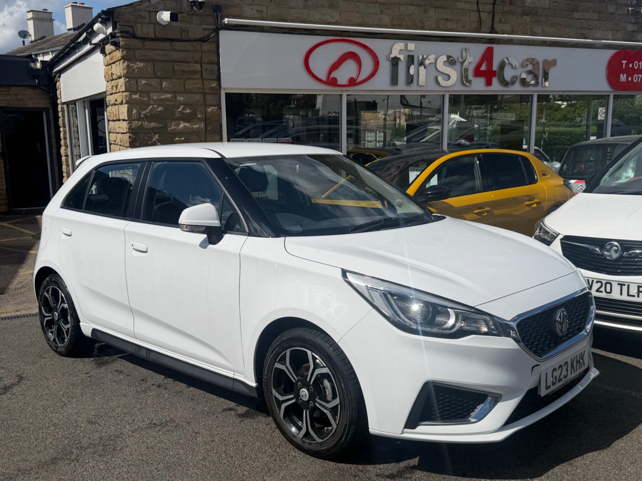 MG MG3 view 4