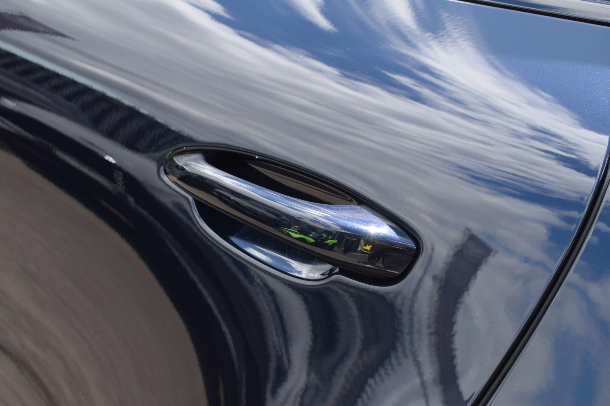 Porsche Cayenne view 46