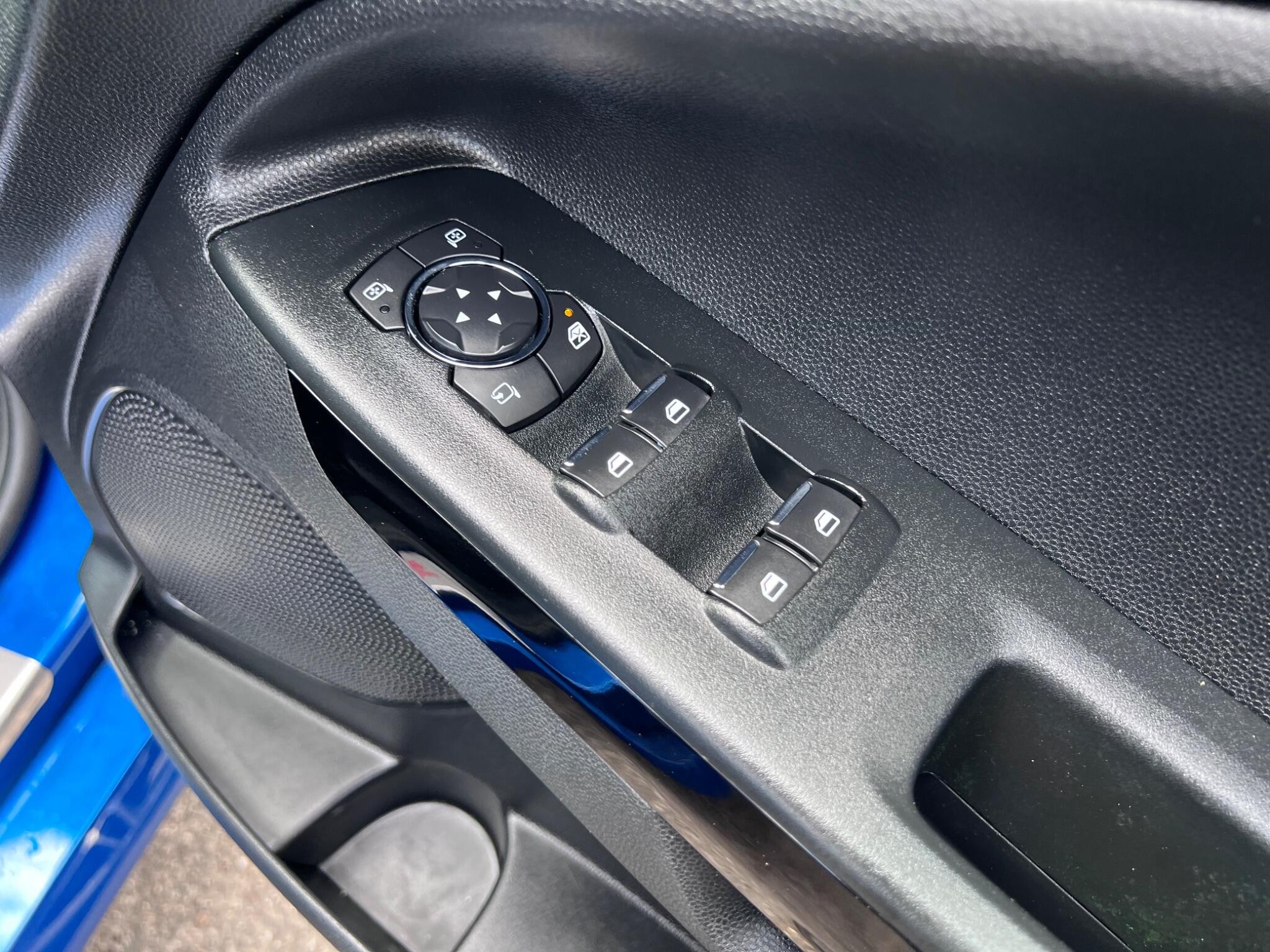 Ford Ecosport view 28