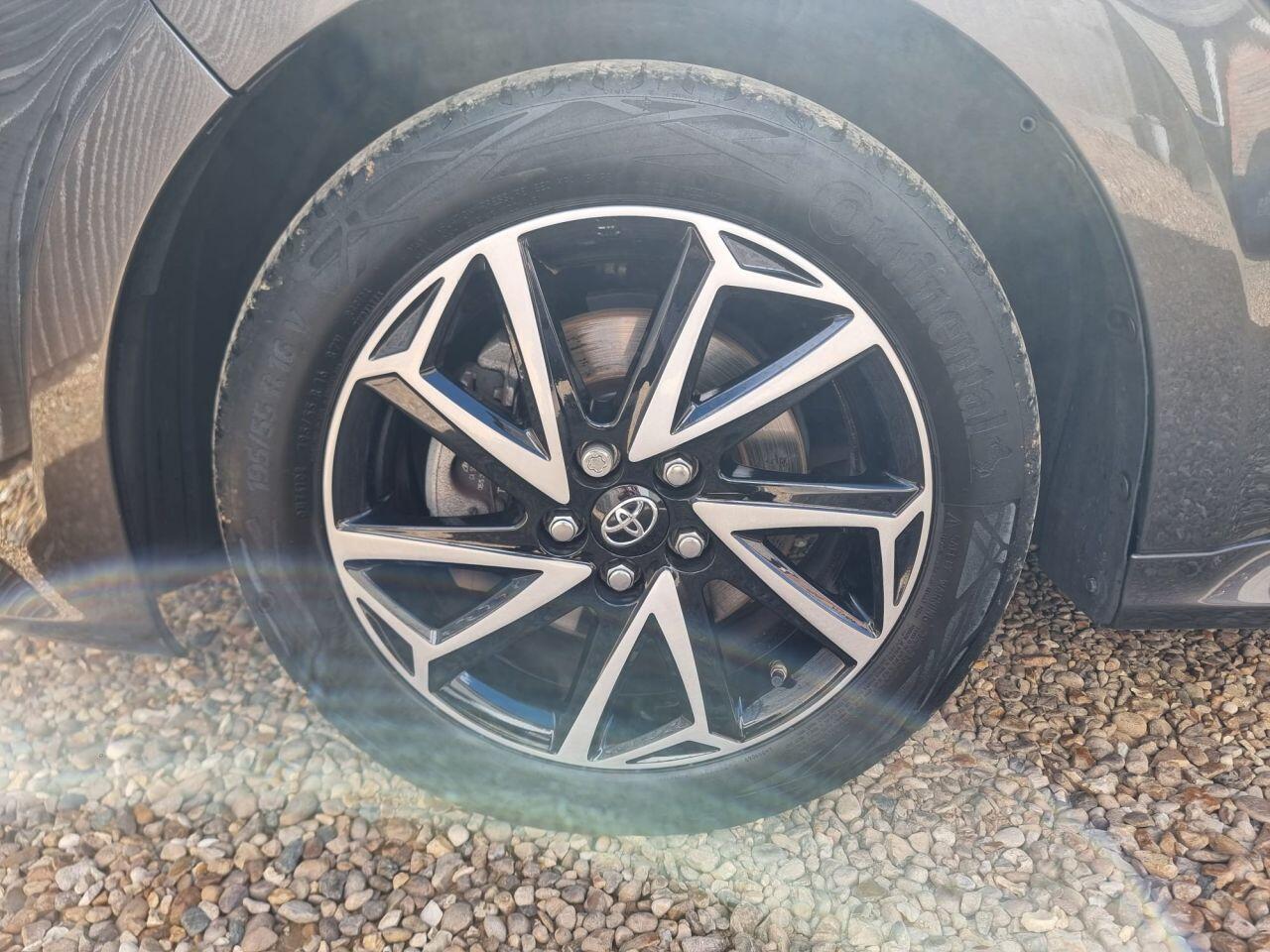 Toyota Yaris view 42