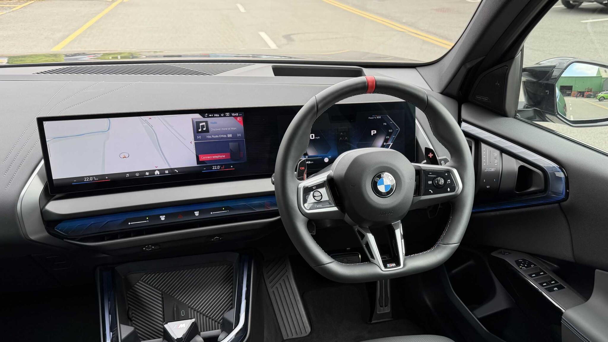 BMW X3 view 5